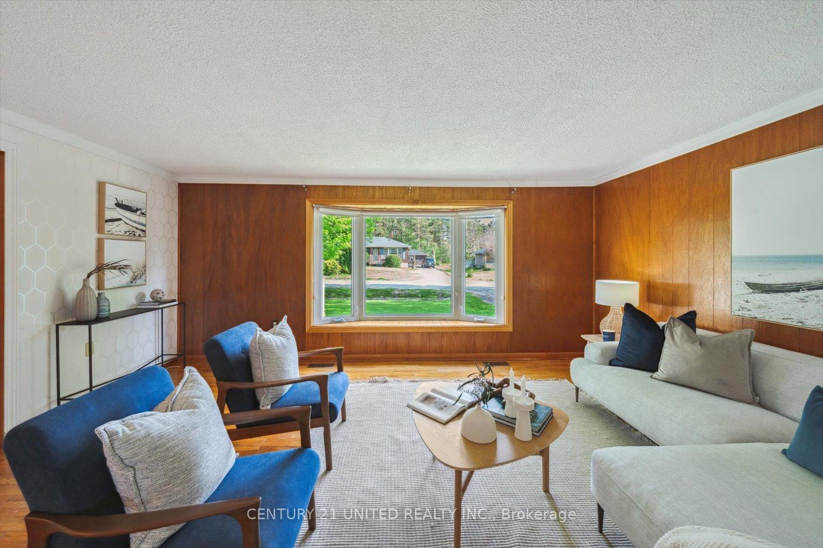 Photo 4 of 186 Coral Drive, Douro-Dummer — HOMEH