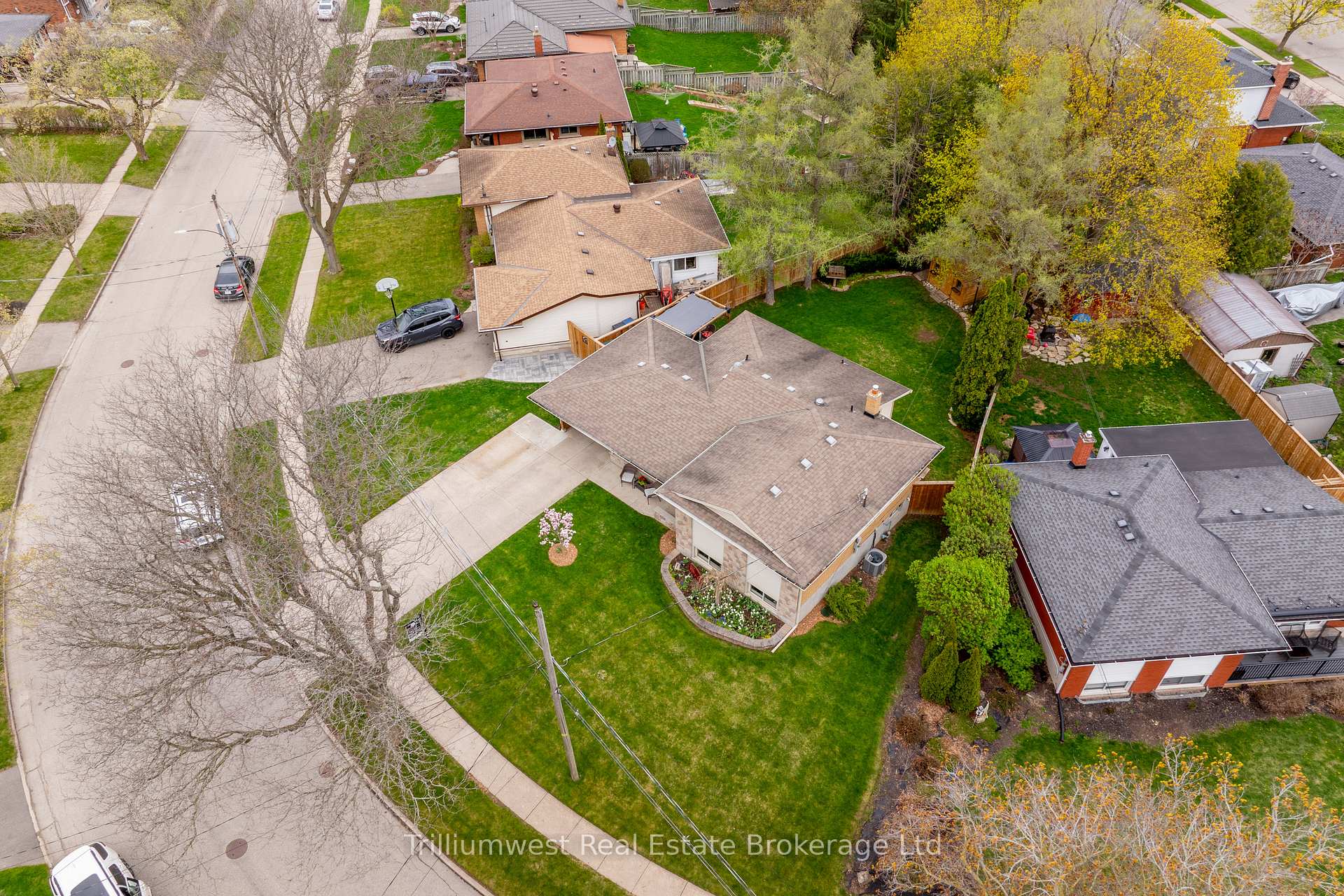Photo 27 of 118 Dumbarton Street, Guelph, Riverside Park — HOMEH