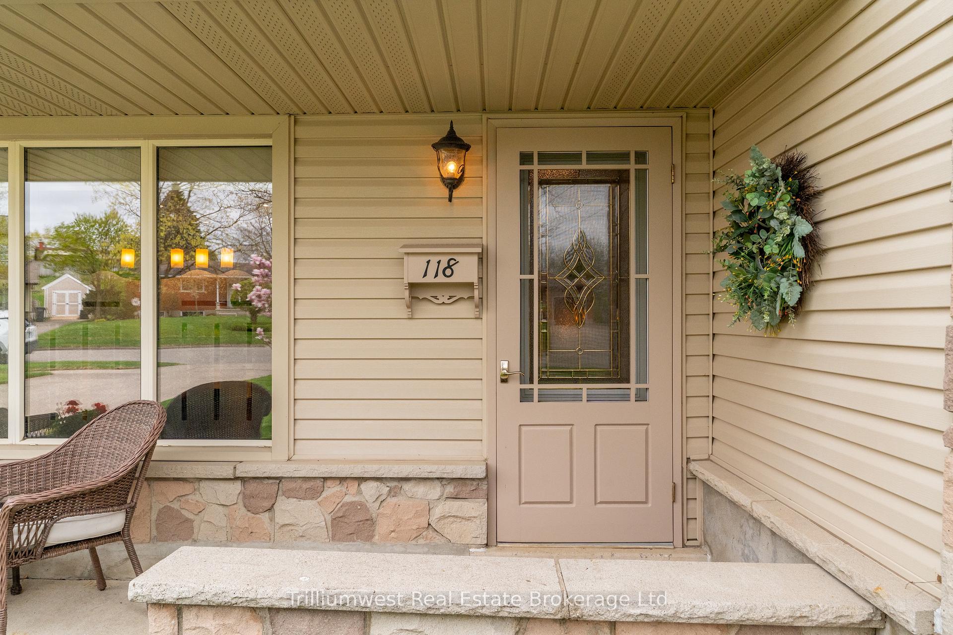 Photo 34 of 118 Dumbarton Street, Guelph, Riverside Park — HOMEH