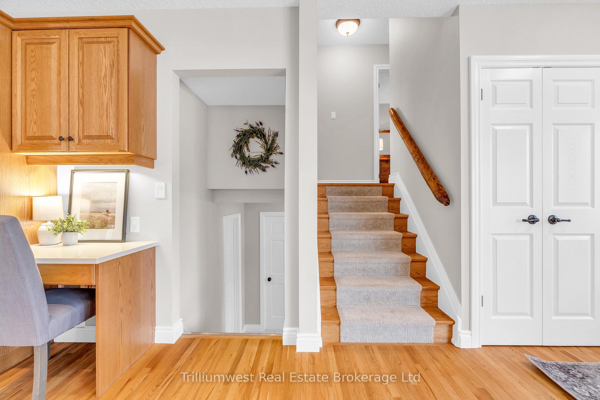 Photo 46 of 118 Dumbarton Street, Guelph, Riverside Park — HOMEH