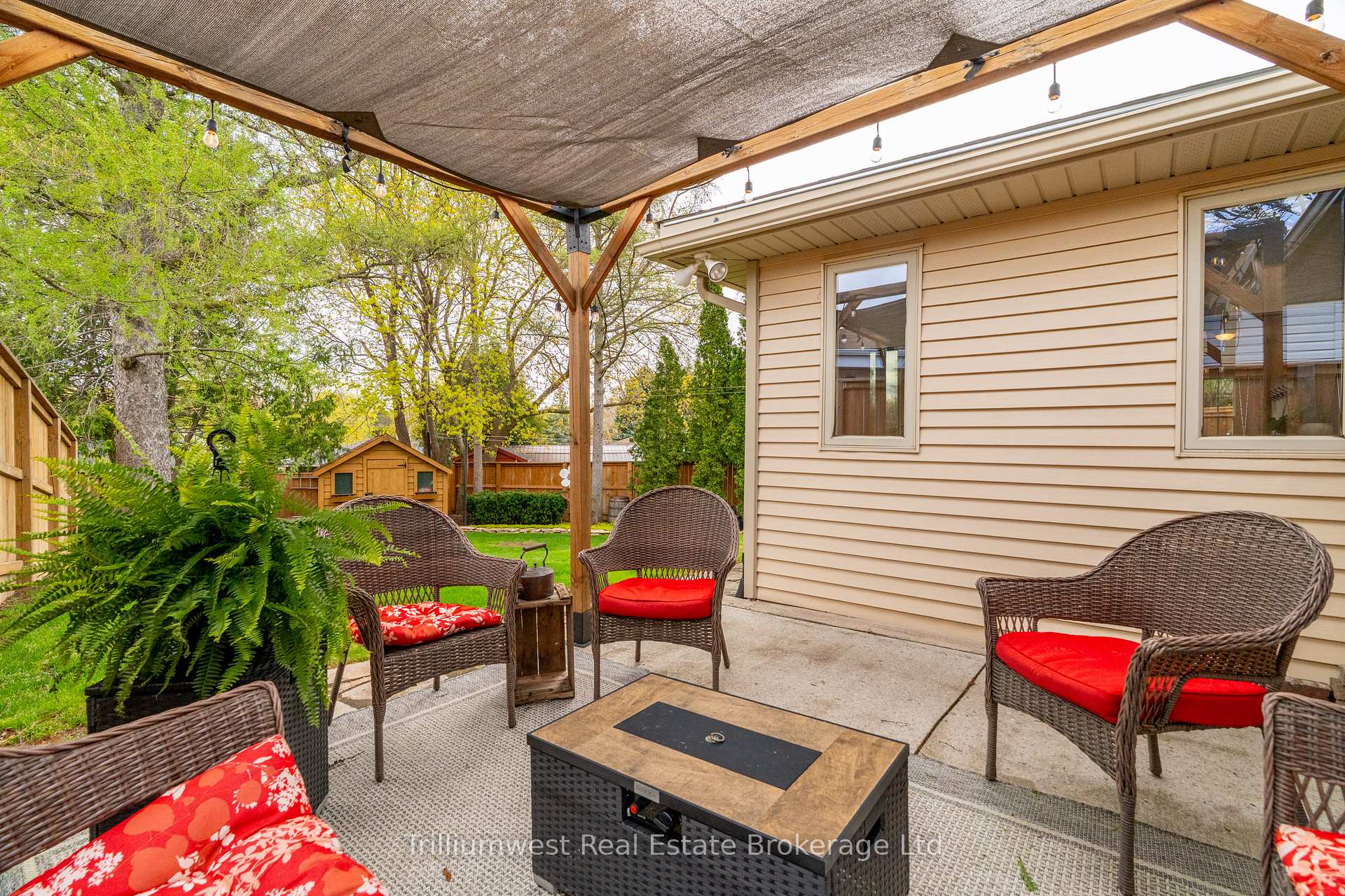 Photo 31 of 118 Dumbarton Street, Guelph, Riverside Park — HOMEH