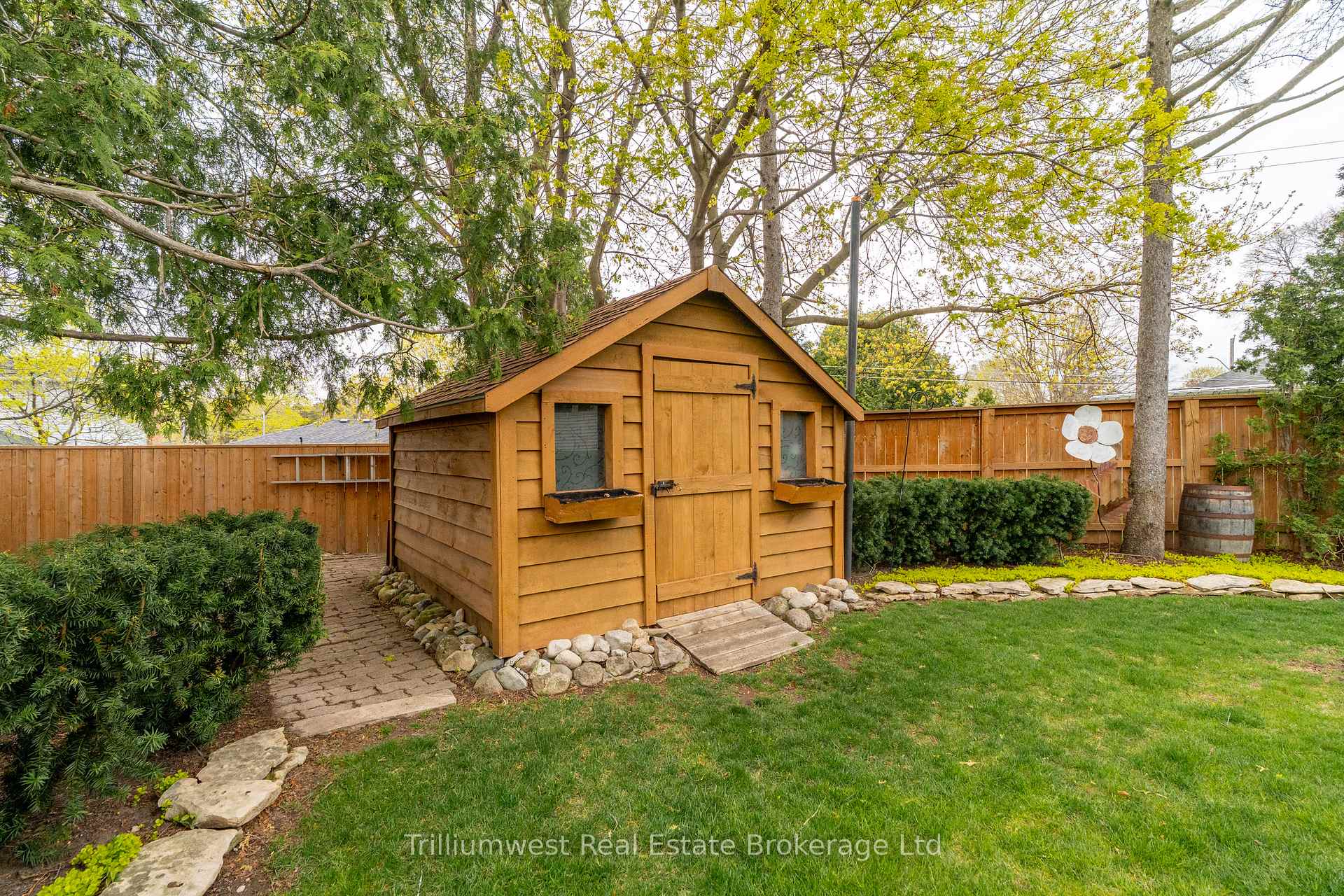 Photo 44 of 118 Dumbarton Street, Guelph, Riverside Park — HOMEH