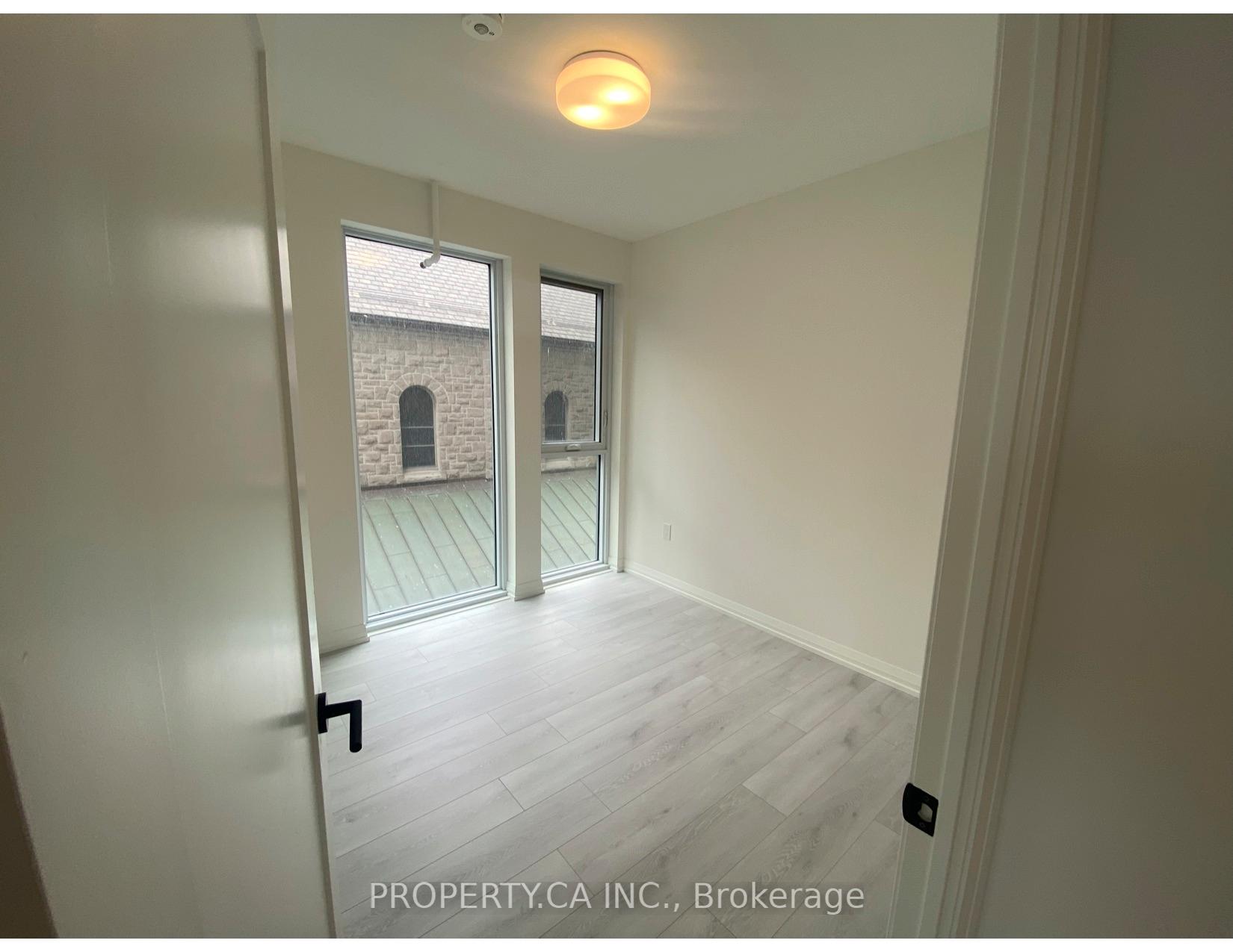 Photo 7 of Unit 413, 292 Dundas Street W, Toronto, Kensington-Chinatown — HOMEH