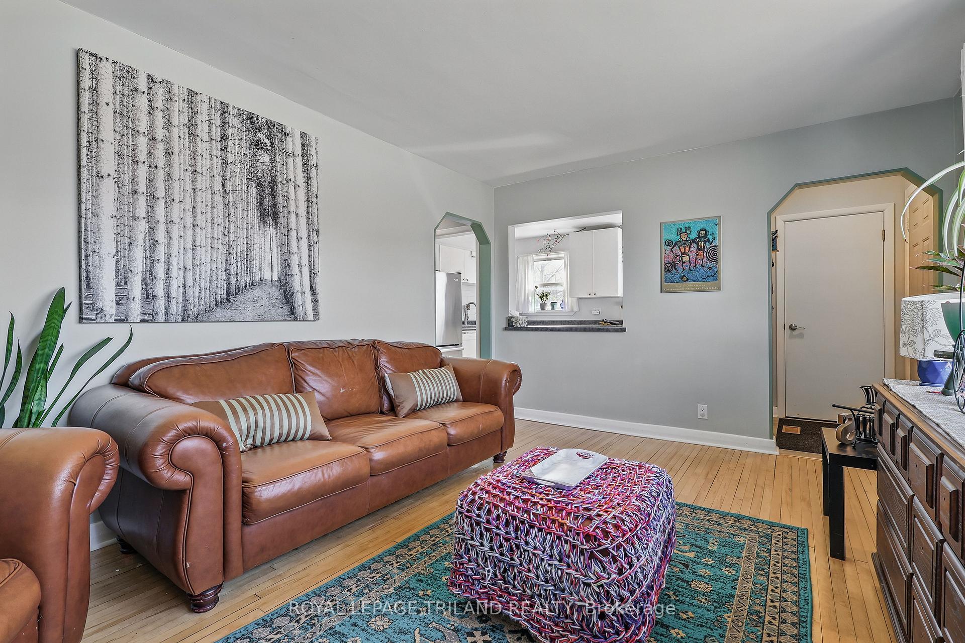 Photo 23 of 18 Simcoe Street, St. Thomas — HOMEH