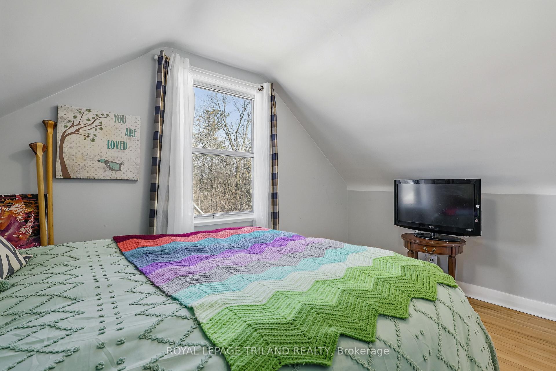 Photo 30 of 18 Simcoe Street, St. Thomas — HOMEH