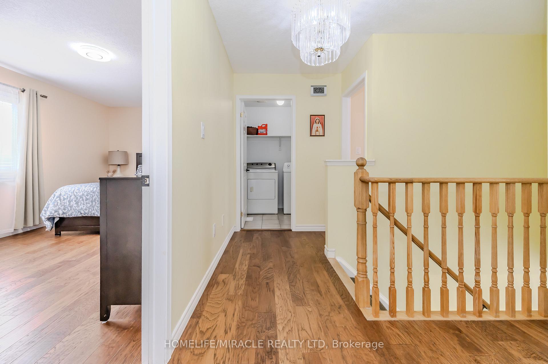 Photo 2 of 8 Griffiths Avenue, Cambridge — HOMEH