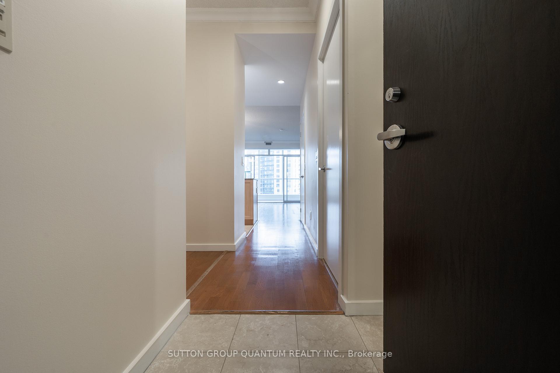 Photo 3 of Unit 3006, 8 York Street, Toronto, Waterfront Communities — HOMEH