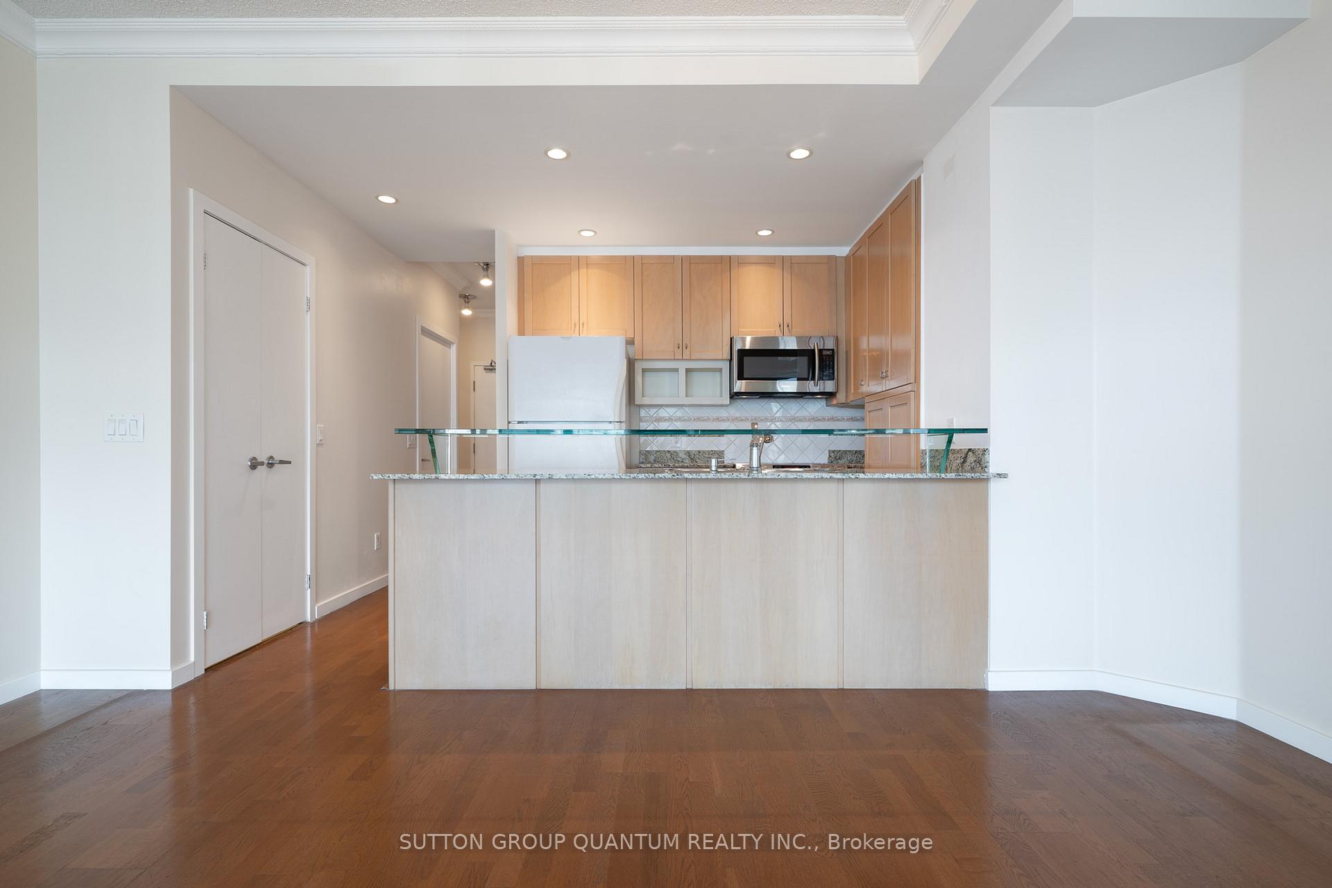 Photo 16 of Unit 3006, 8 York Street, Toronto, Waterfront Communities — HOMEH