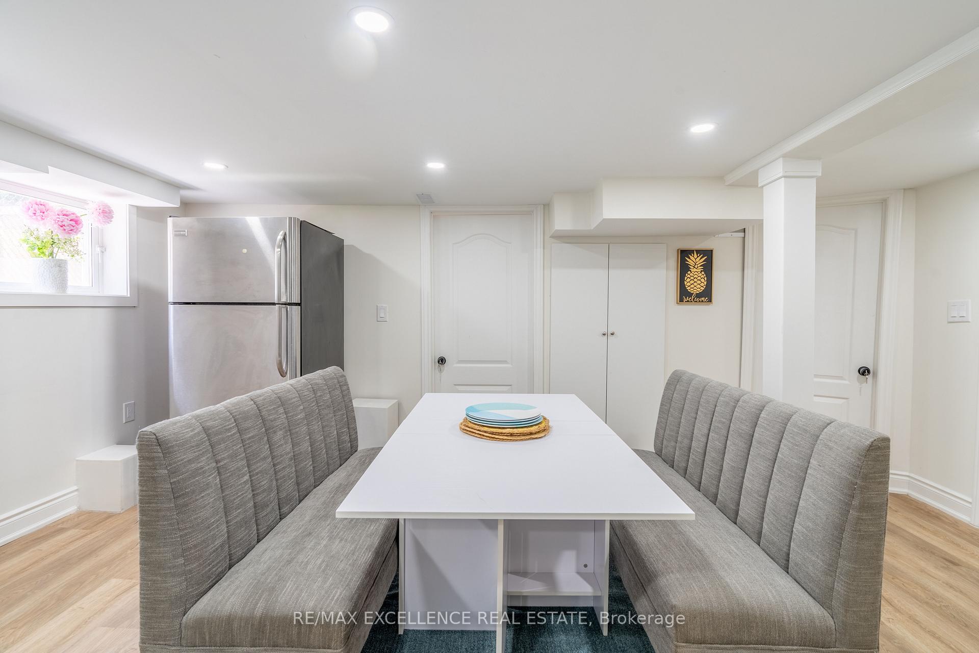 Photo 26 of 3561 King Street, Windsor — HOMEH