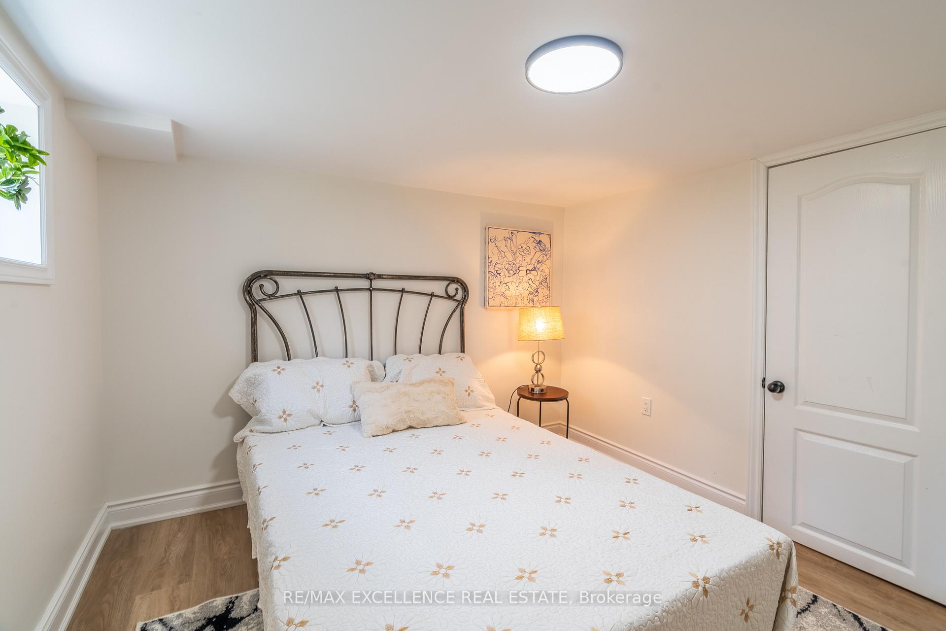Photo 35 of 3561 King Street, Windsor — HOMEH