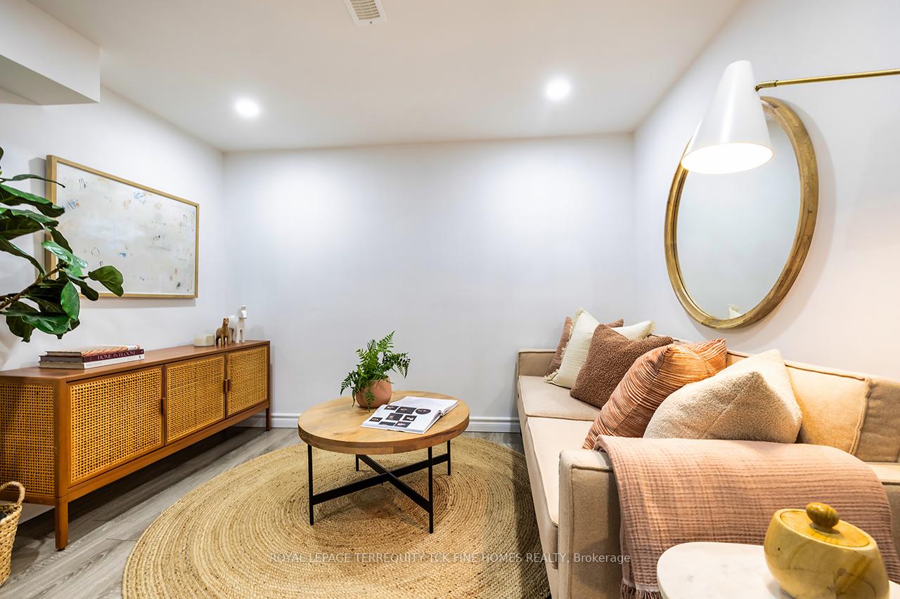 Photo 18 of 150 Lisgar Street, Toronto, Little Portugal — HOMEH