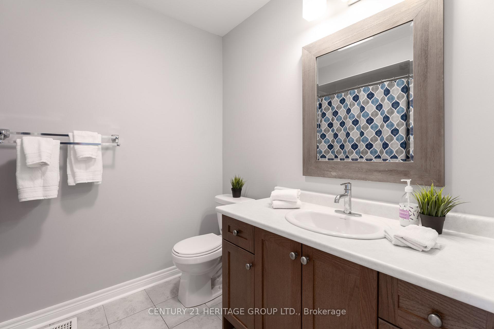 Photo 19 of 32 Bud Doucette Court, Uxbridge — HOMEH