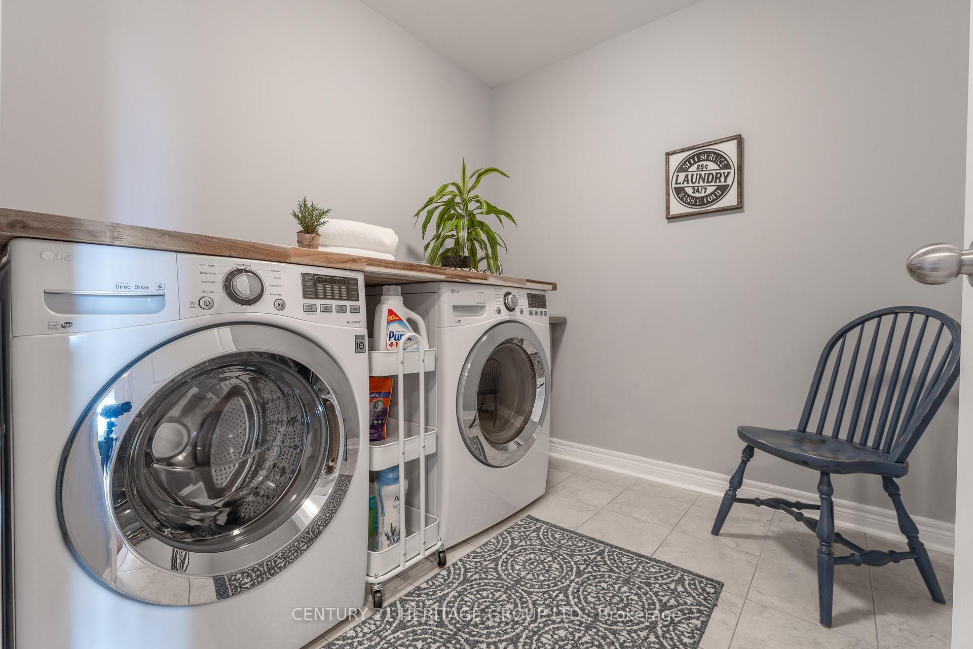 Photo 9 of 32 Bud Doucette Court, Uxbridge — HOMEH