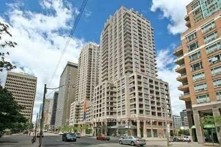 Front of Unit 2503, 909 Bay Street