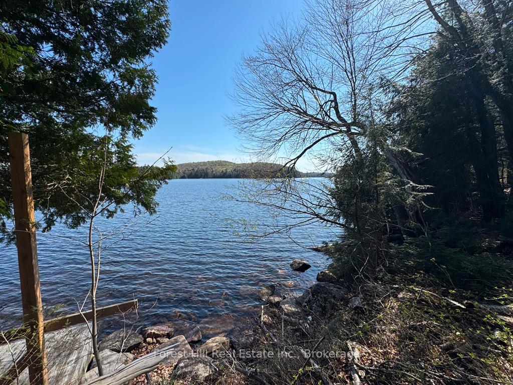 Photo 24 of 1582 North Creek Drive, Algonquin Highlands, McClintock — HOMEH