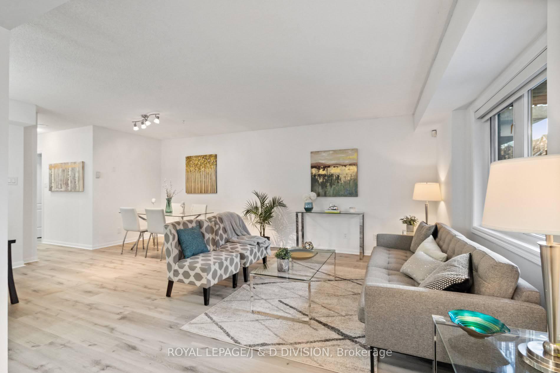 Photo 7 of Unit 902, 9 Shank Street, Toronto, Niagara — HOMEH