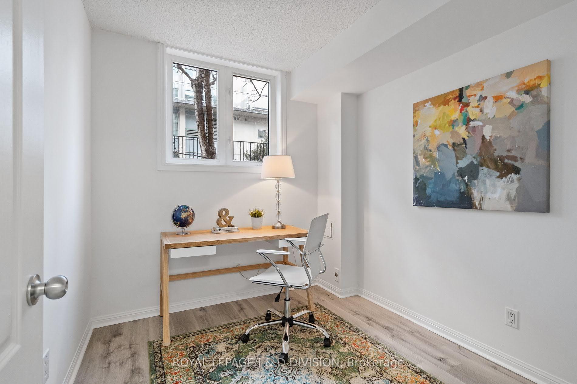 Photo 22 of Unit 902, 9 Shank Street, Toronto, Niagara — HOMEH