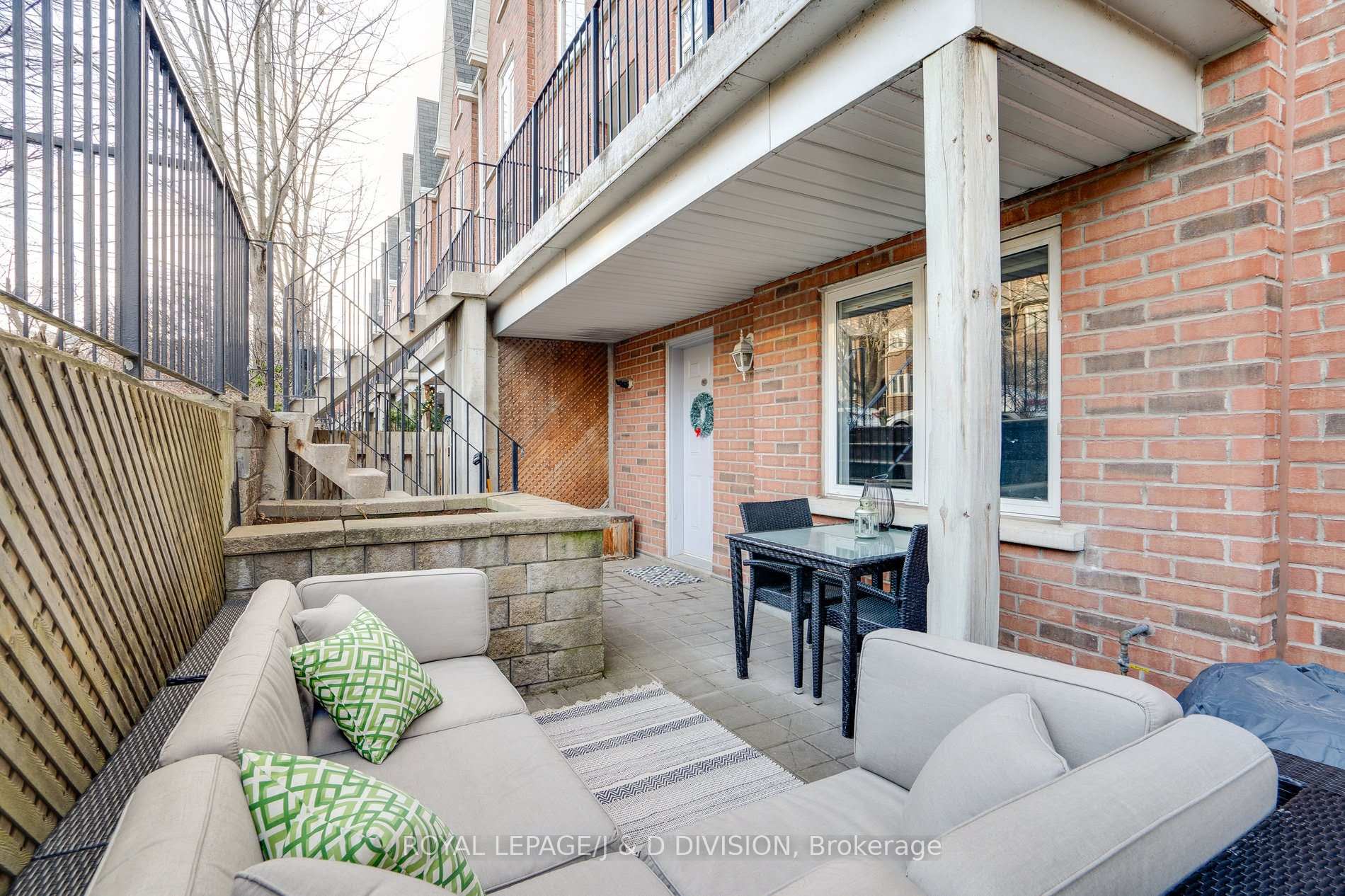 Photo 23 of Unit 902, 9 Shank Street, Toronto, Niagara — HOMEH