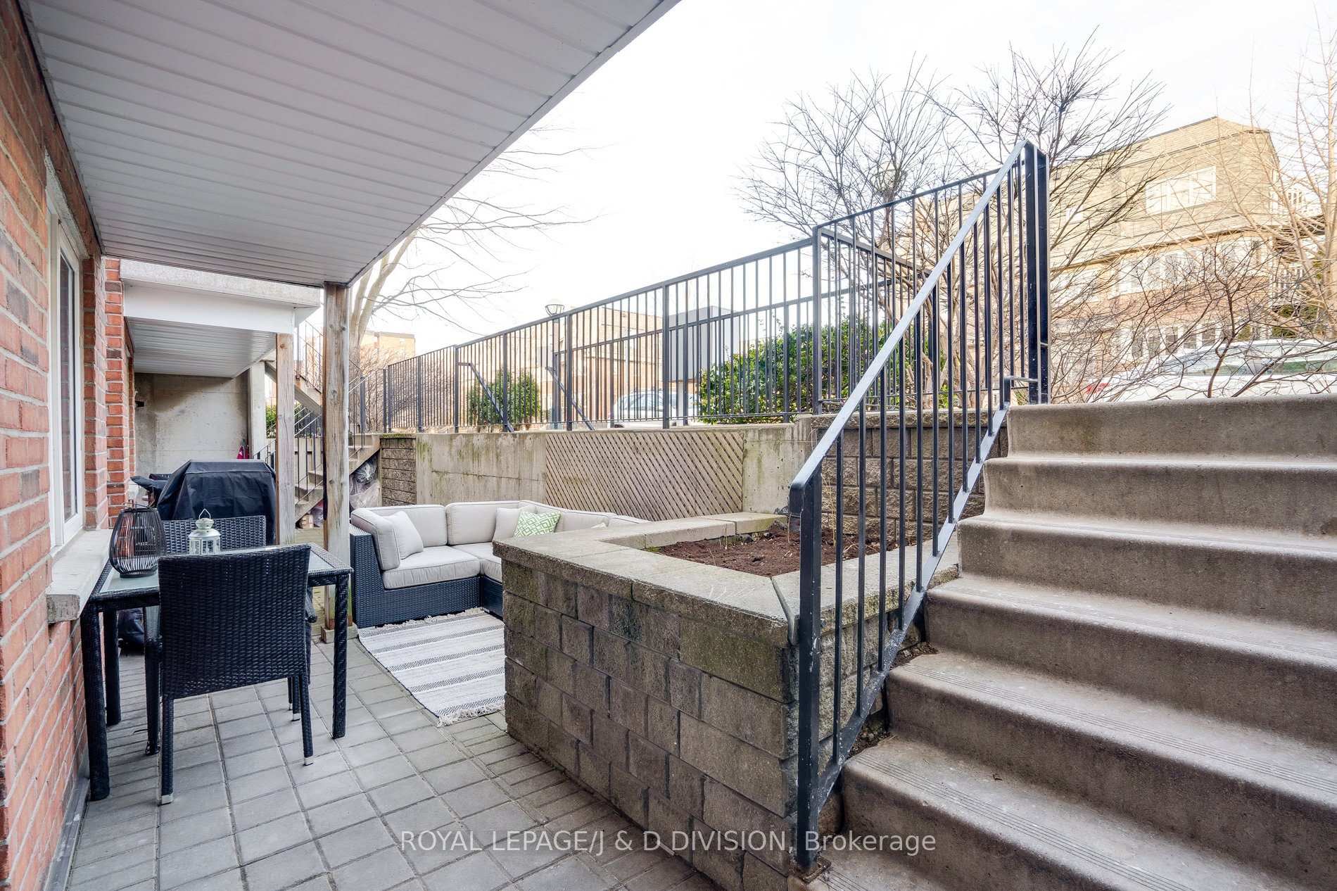 Photo 20 of Unit 902, 9 Shank Street, Toronto, Niagara — HOMEH