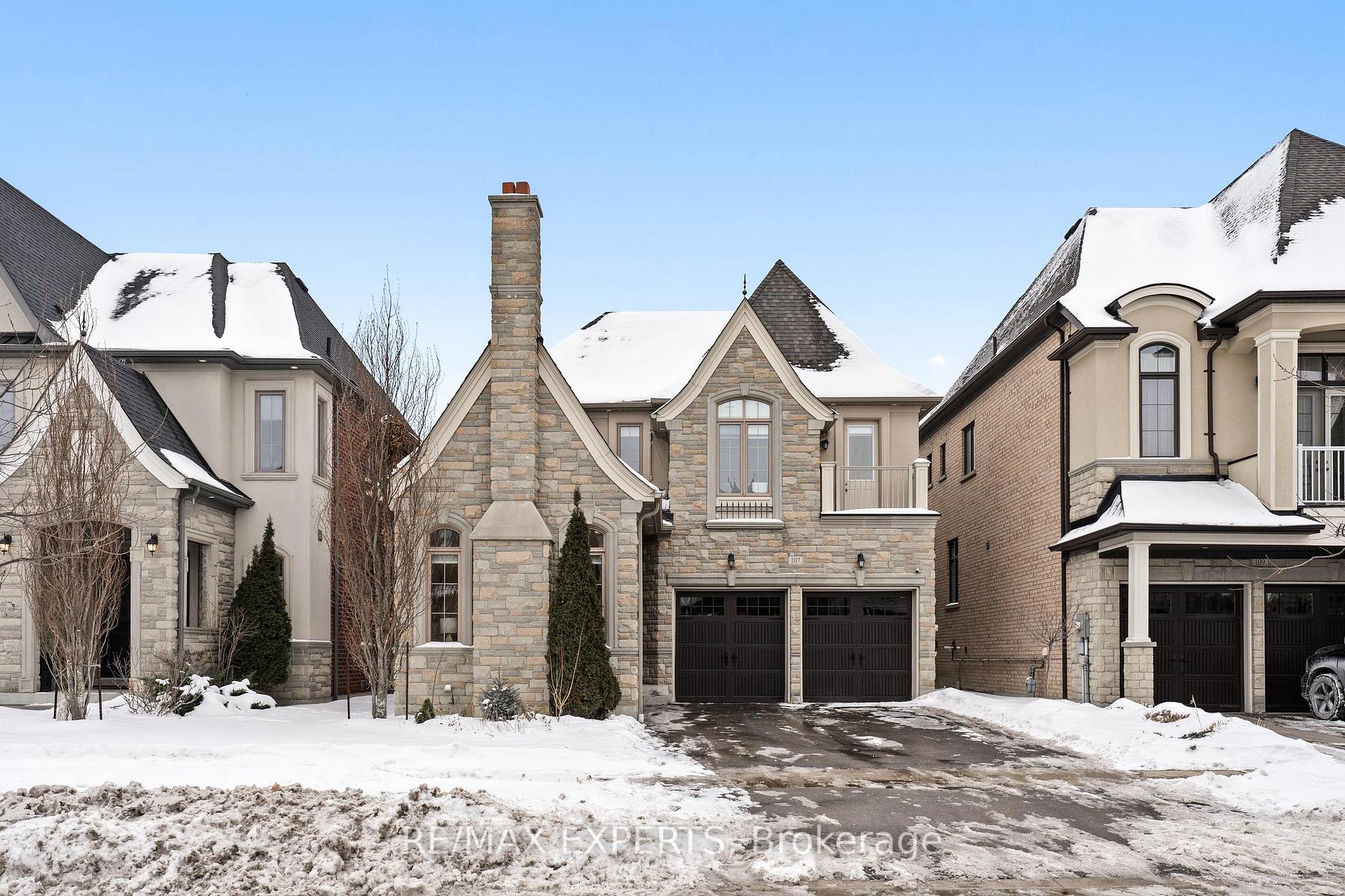 Photo 7 of 107 Burns Boulevard, King, King City — HOMEH