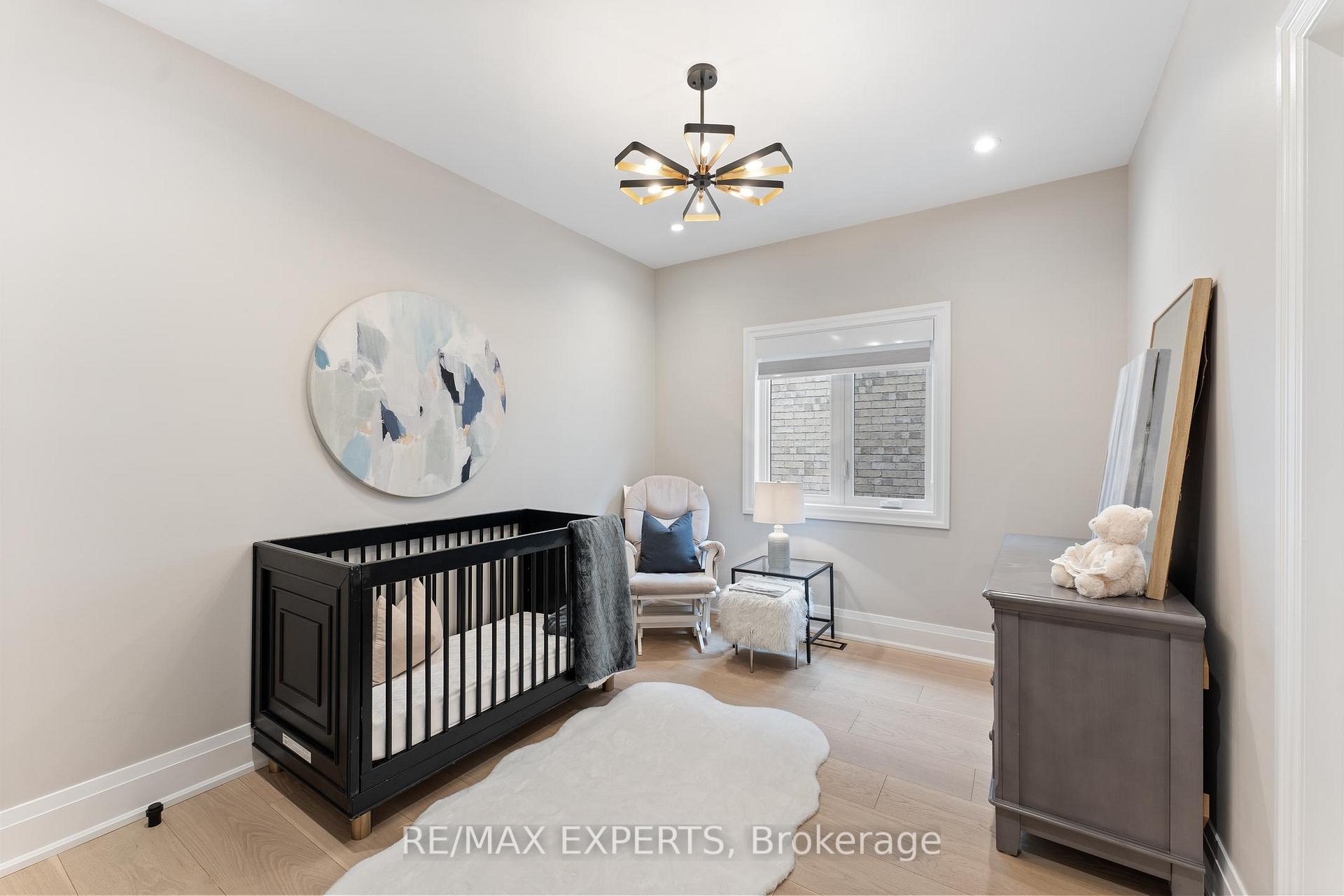 Photo 36 of 107 Burns Boulevard, King, King City — HOMEH