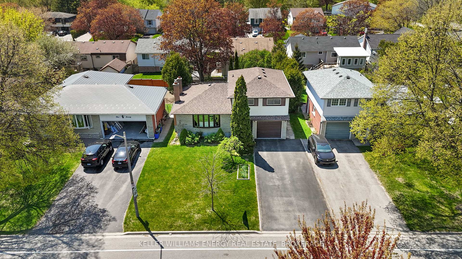 Photo 14 of 376 Waverly Street N, Oshawa, McLaughlin — HOMEH