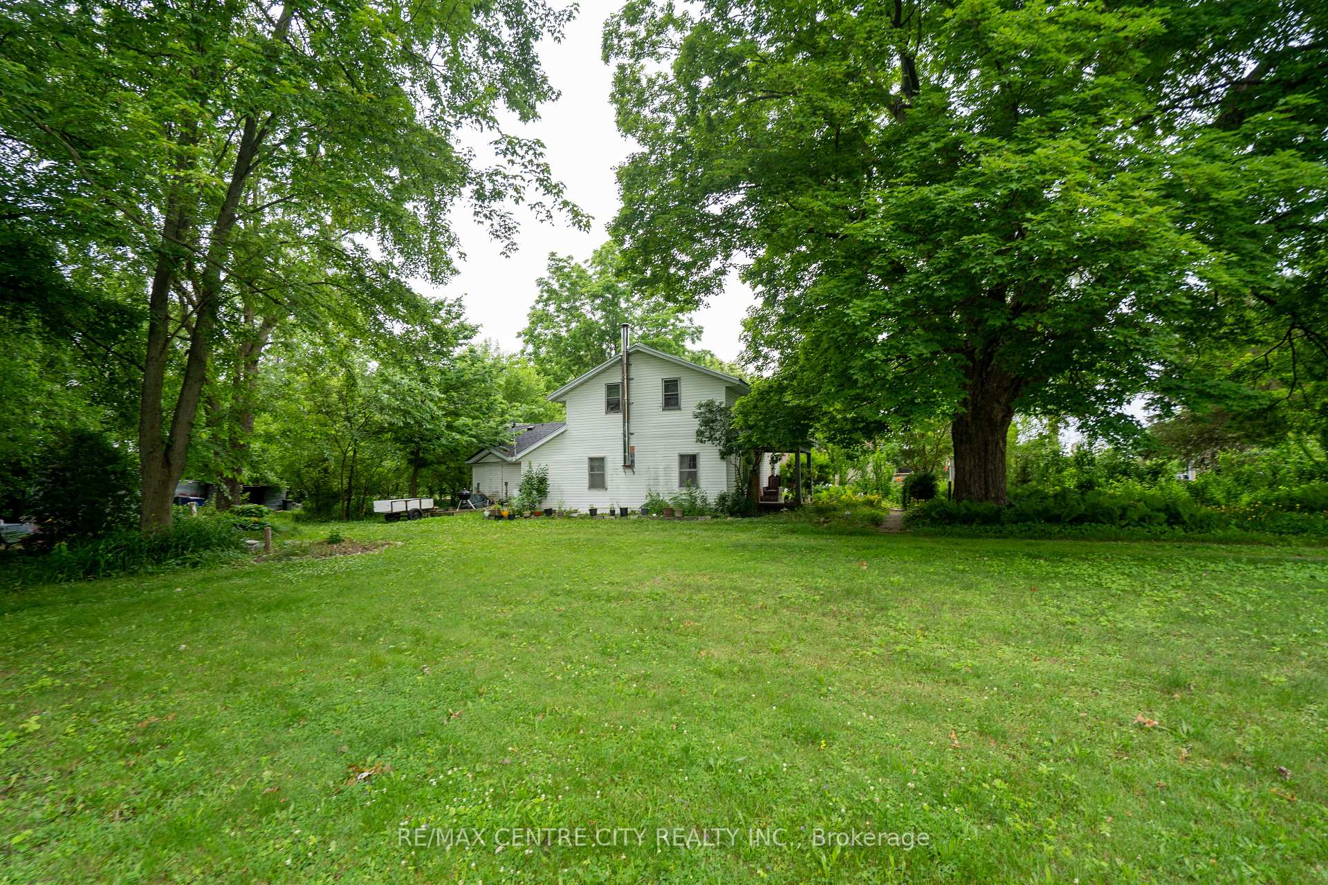Photo 9 of 22971 Hagerty Road, Newbury — HOMEH