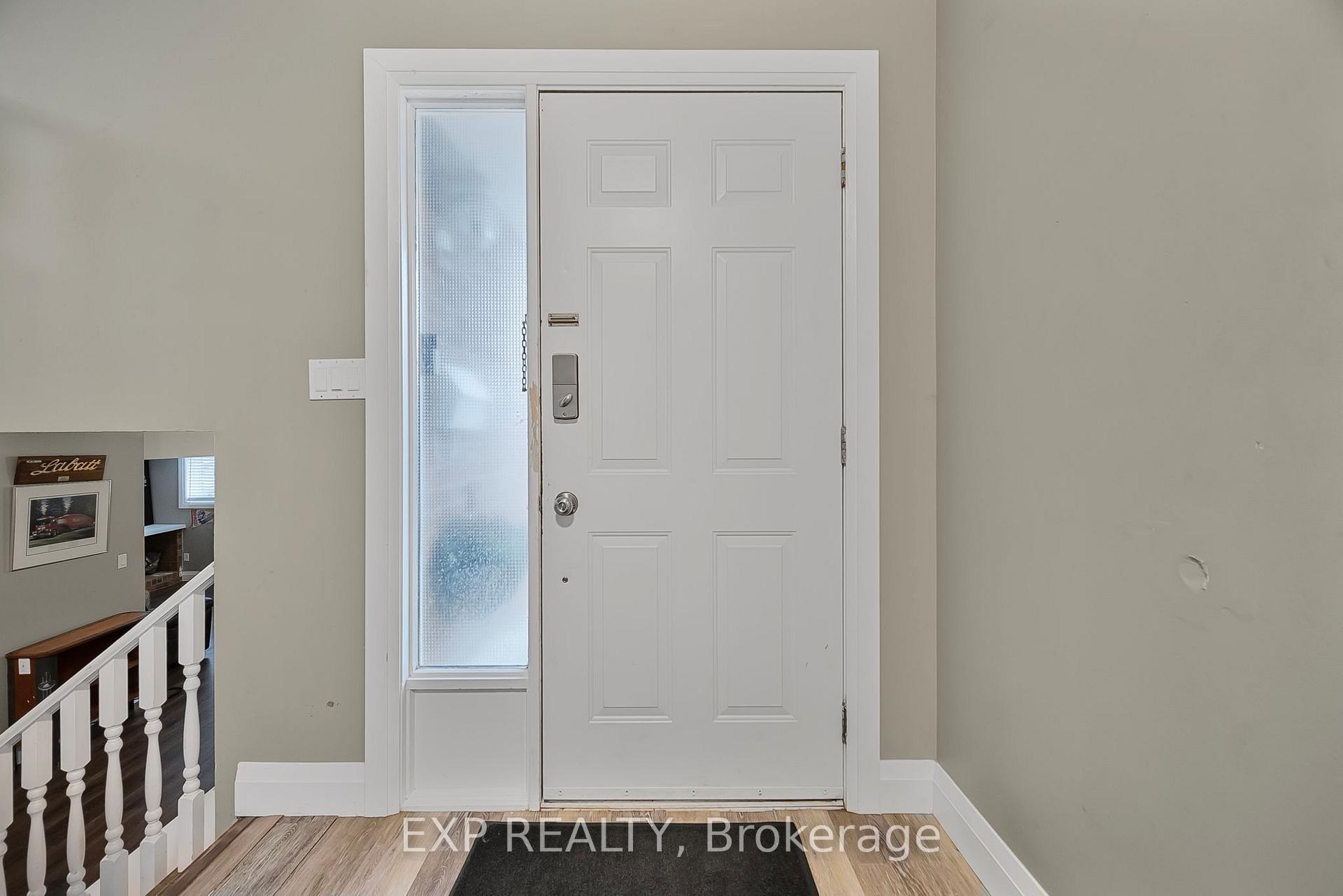 Photo 2 of 175 Southfield Drive, Strathroy-Caradoc, SW — HOMEH