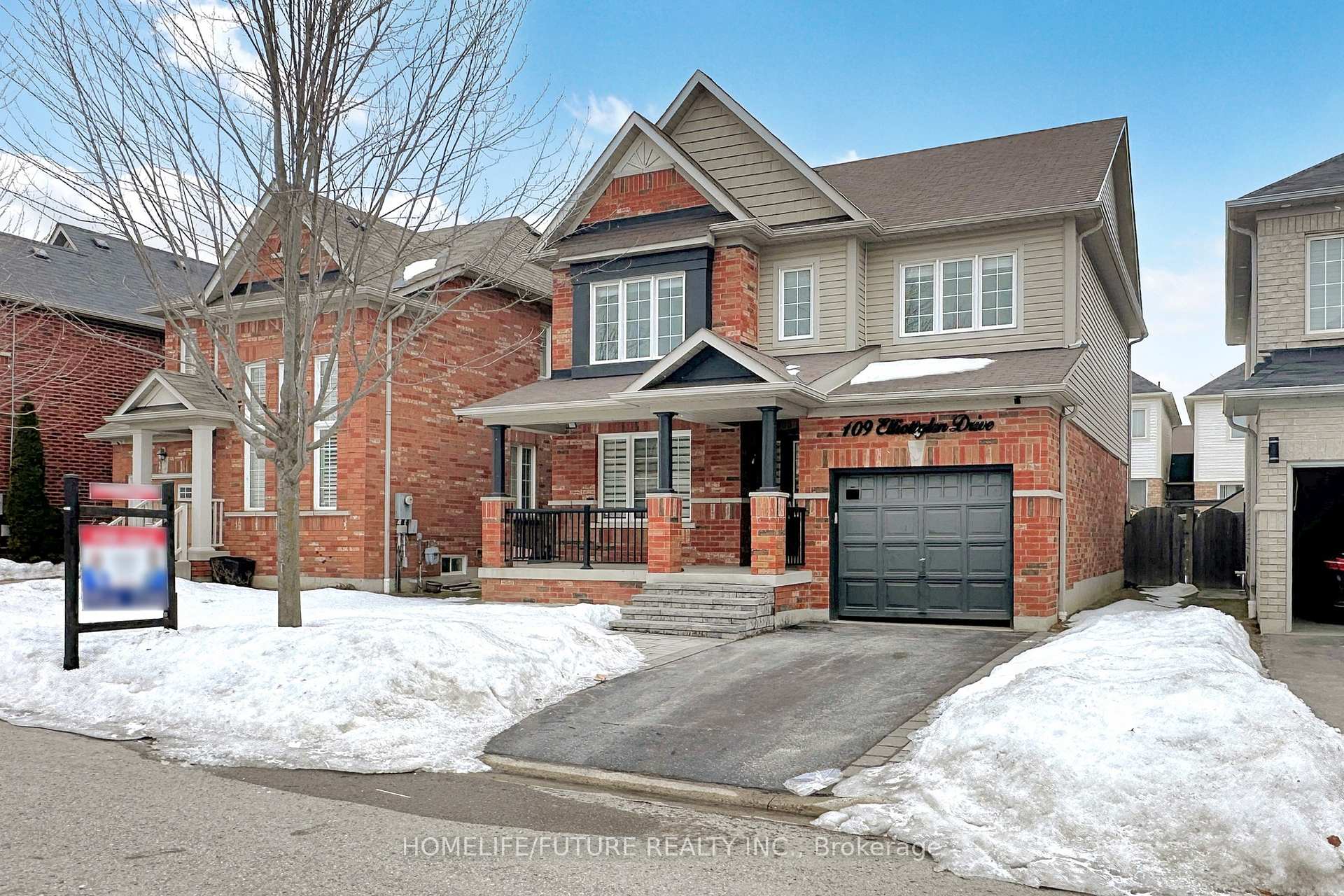 Photo 9 of 109 Elliottglen Drive, Ajax, Northeast Ajax — HOMEH