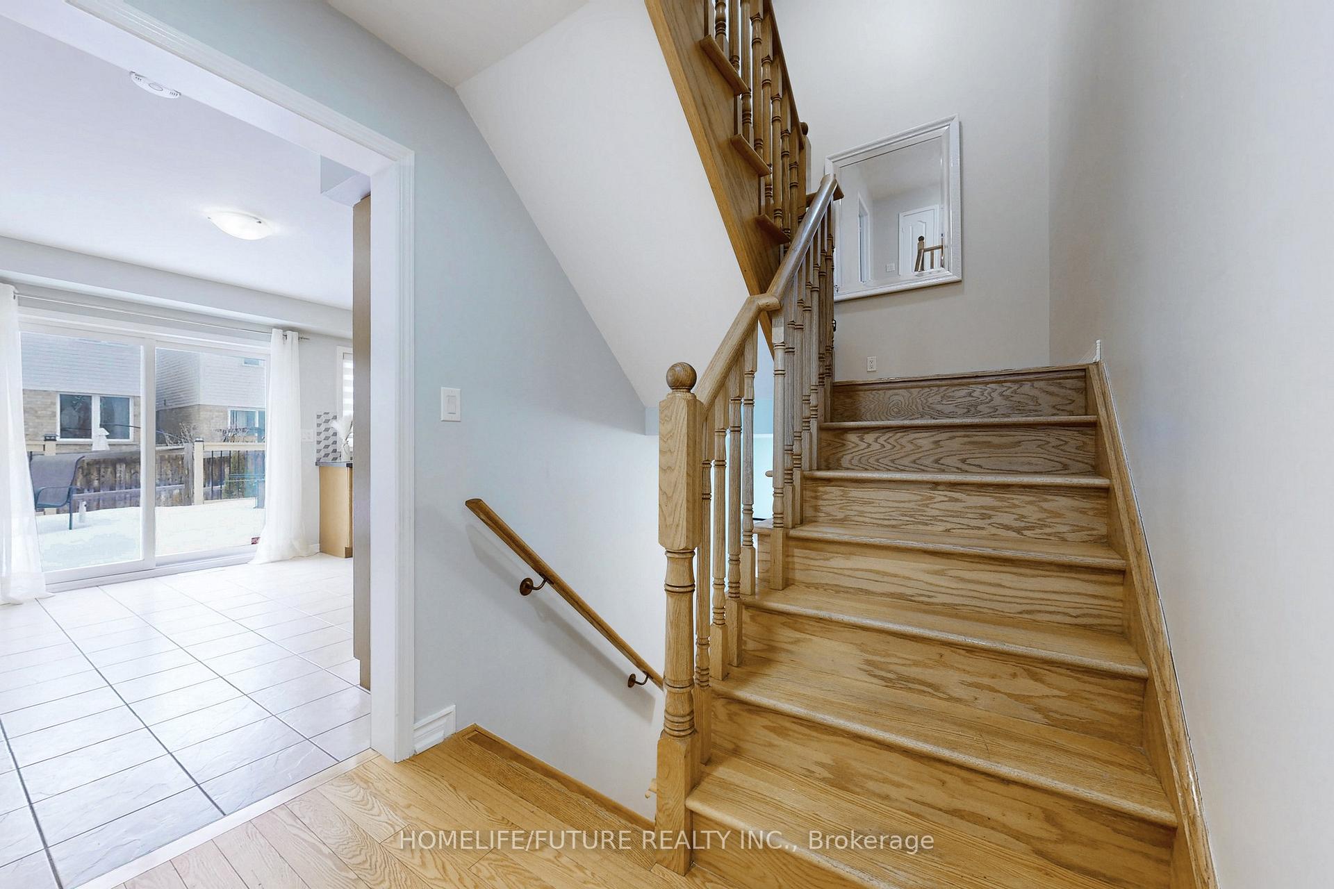 Photo 16 of 109 Elliottglen Drive, Ajax, Northeast Ajax — HOMEH
