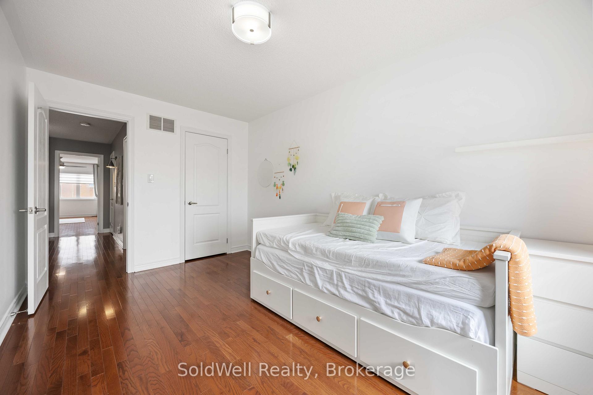 Photo 25 of Unit Unit 4, 700 Summeridge Drive, Vaughan, Patterson — HOMEH