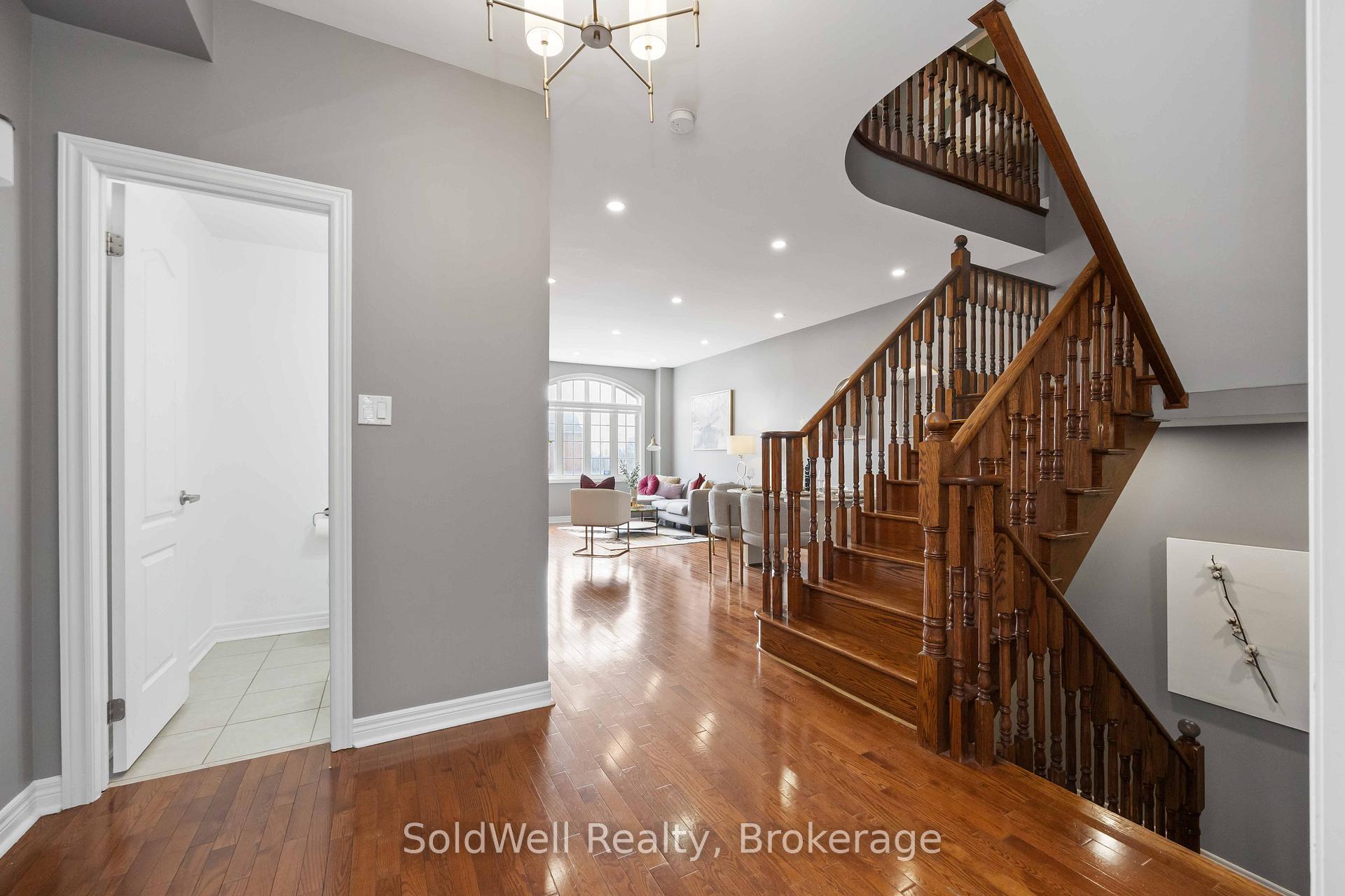 Photo 27 of Unit Unit 4, 700 Summeridge Drive, Vaughan, Patterson — HOMEH