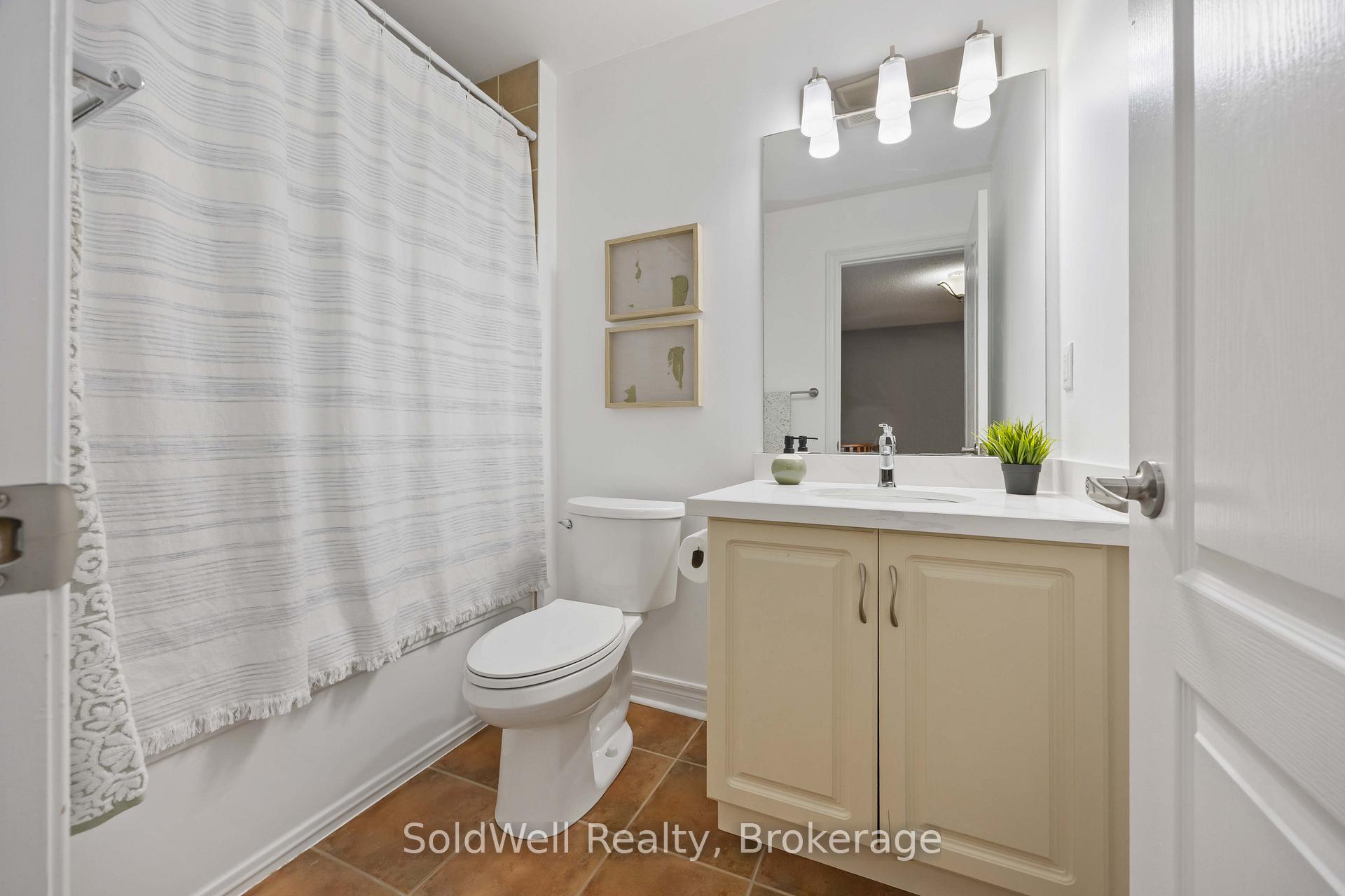 Photo 31 of Unit Unit 4, 700 Summeridge Drive, Vaughan, Patterson — HOMEH