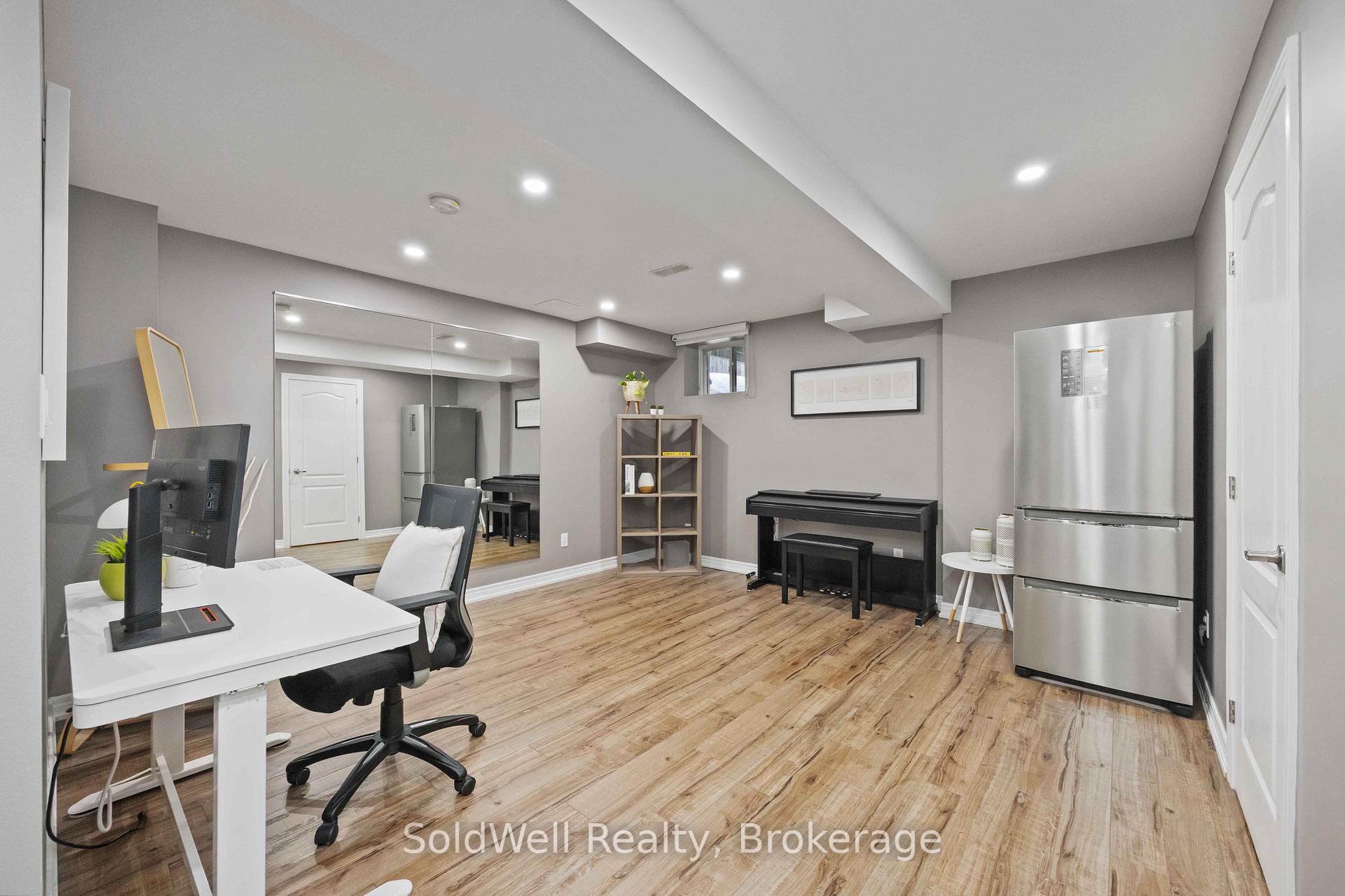 Photo 37 of Unit Unit 4, 700 Summeridge Drive, Vaughan, Patterson — HOMEH