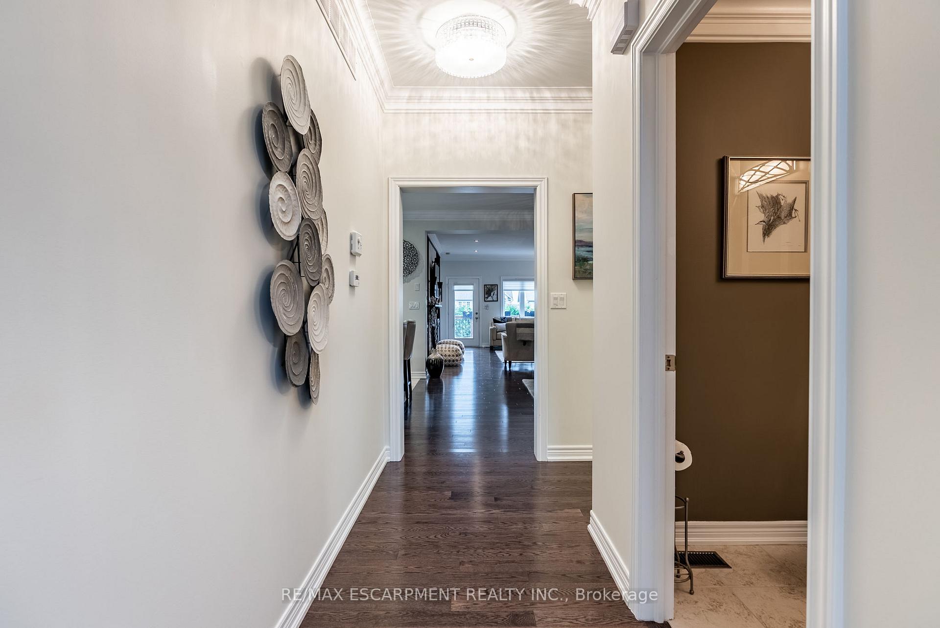 Photo 2 of 20 Chestnut Drive, Guelph/Eramosa, Rockwood — HOMEH