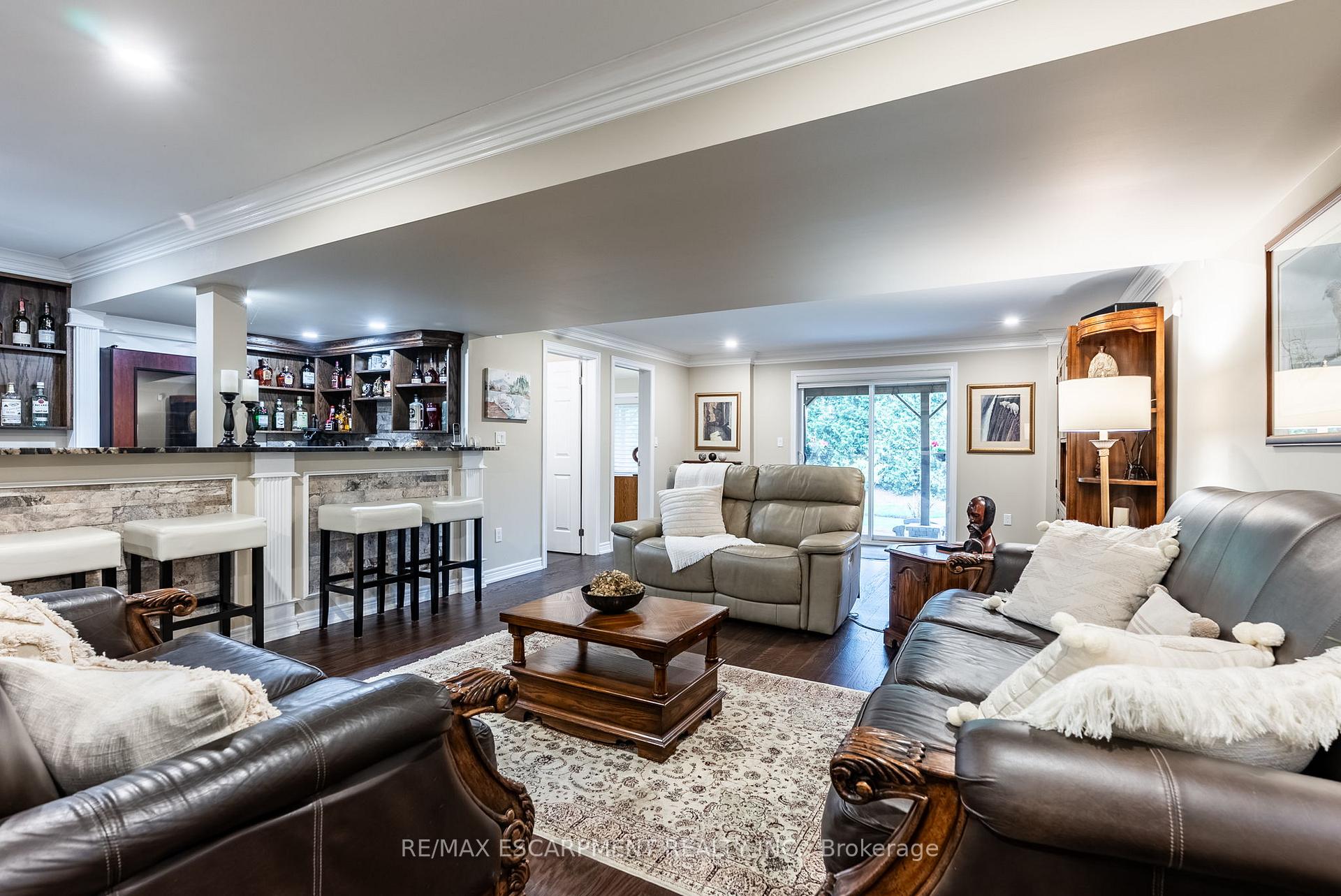 Photo 38 of 20 Chestnut Drive, Guelph/Eramosa, Rockwood — HOMEH