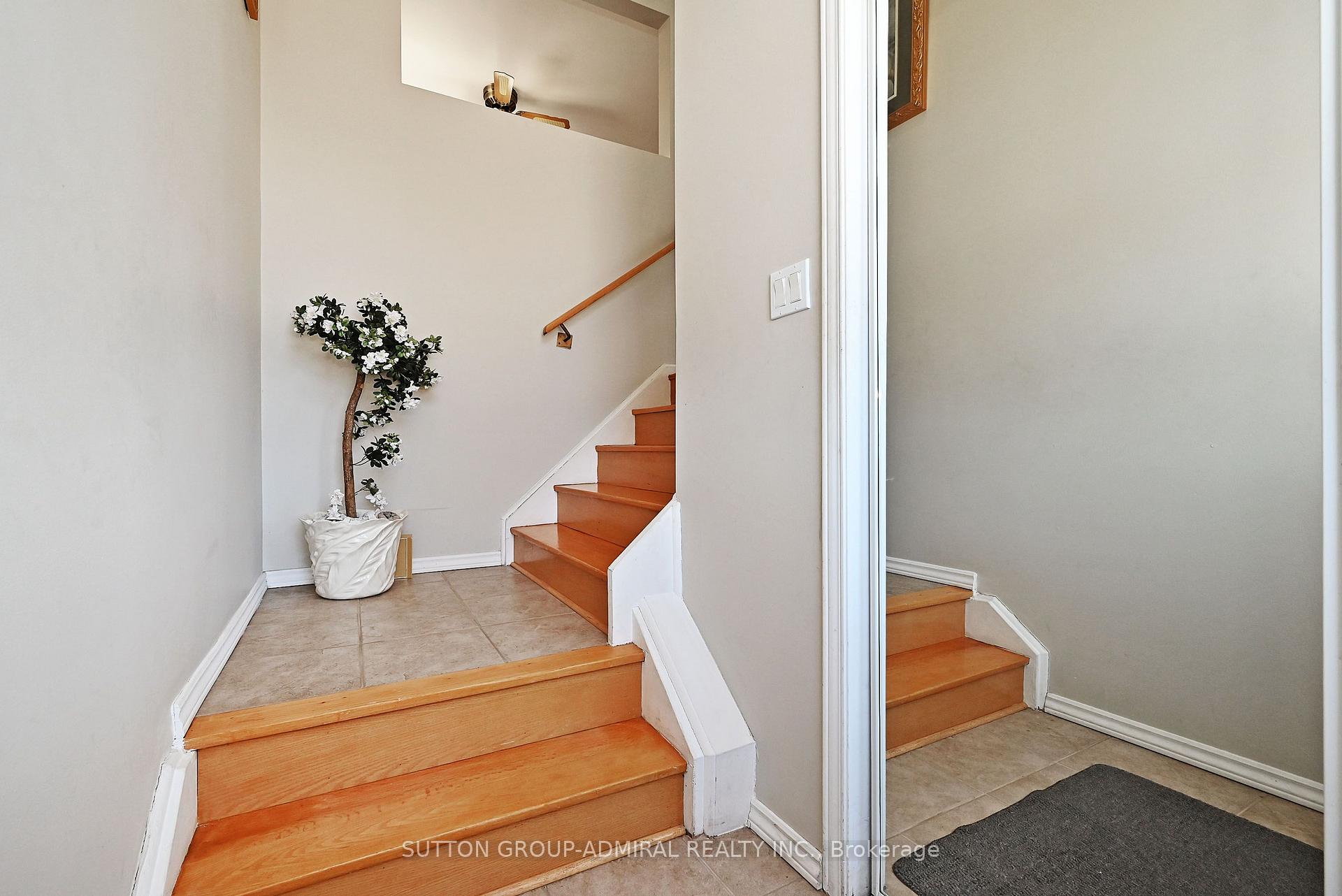 Photo 8 of 50 Alliston Road, Vaughan, East Woodbridge — HOMEH