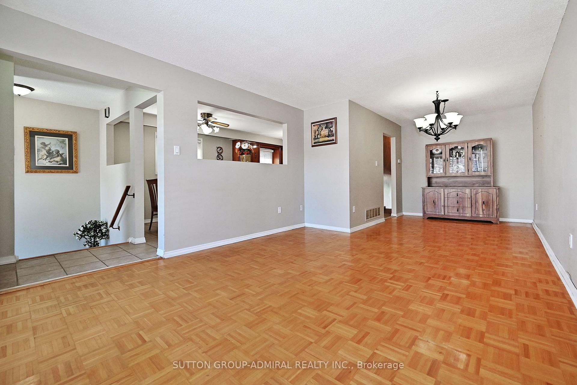 Photo 2 of 50 Alliston Road, Vaughan, East Woodbridge — HOMEH