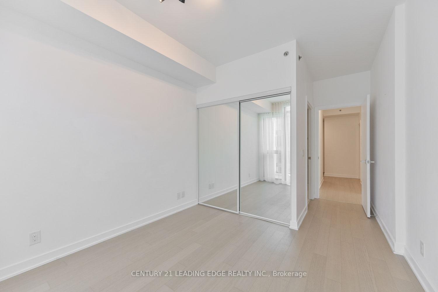 Photo 9 of Unit 610, 15 Beverley Street, Toronto, Kensington-Chinatown — HOMEH