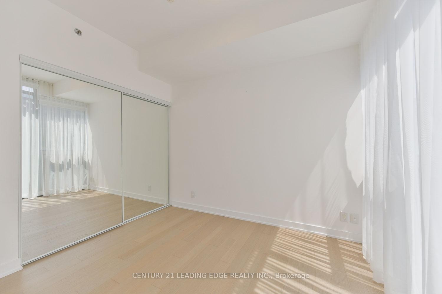 Photo 17 of Unit 610, 15 Beverley Street, Toronto, Kensington-Chinatown — HOMEH