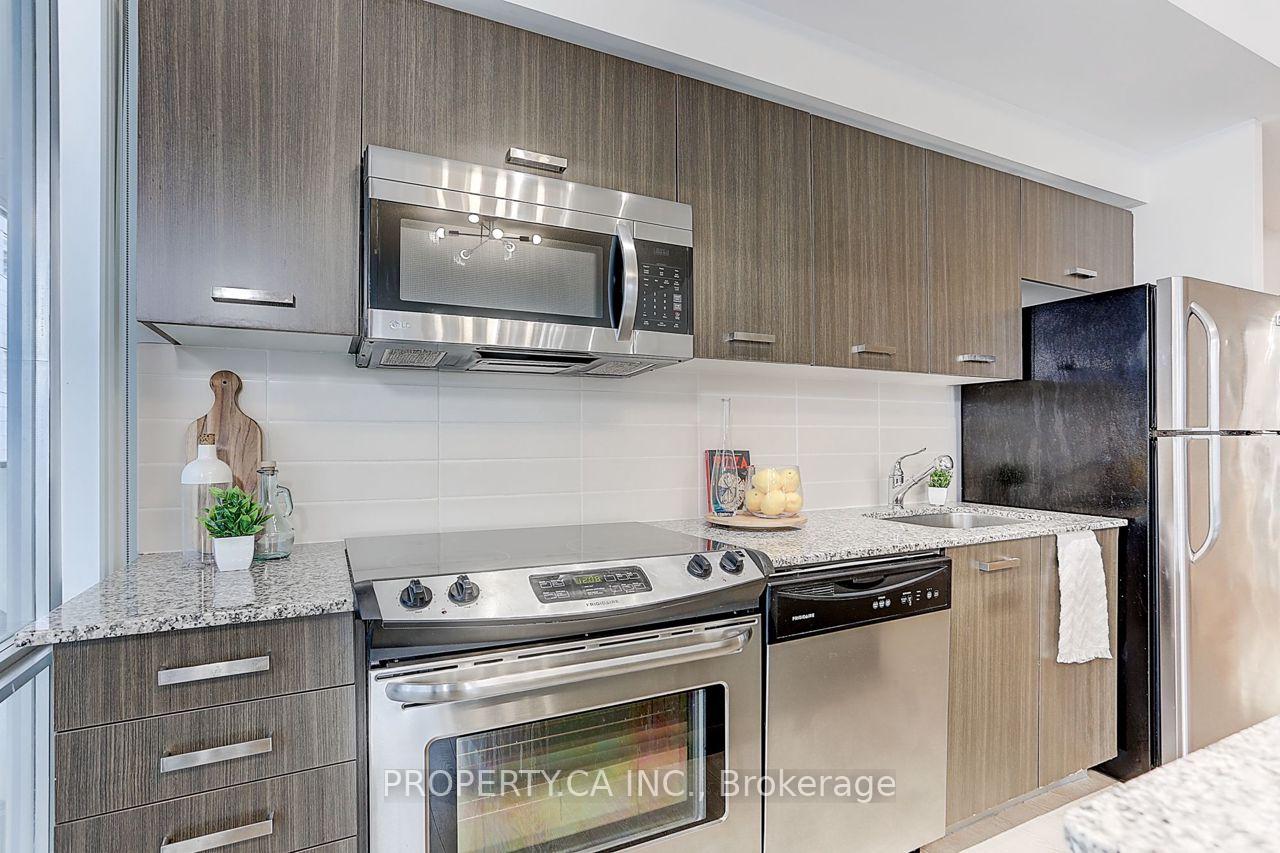 Photo 20 of Unit 710, 832 Bay Street, Toronto, Bay Street Corridor — HOMEH