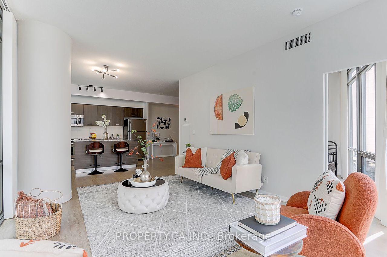 Photo 16 of Unit 710, 832 Bay Street, Toronto, Bay Street Corridor — HOMEH