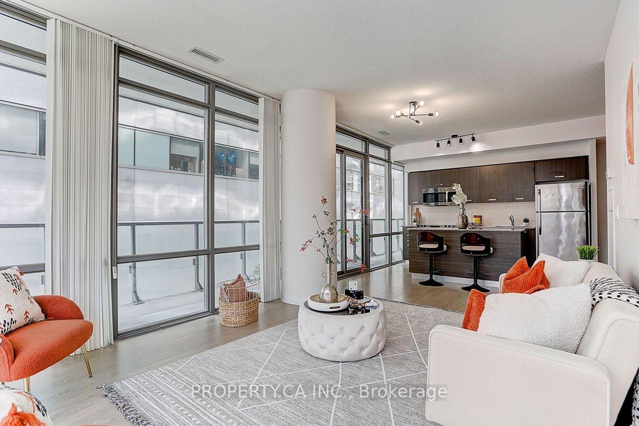 Photo 22 of Unit 710, 832 Bay Street, Toronto, Bay Street Corridor — HOMEH