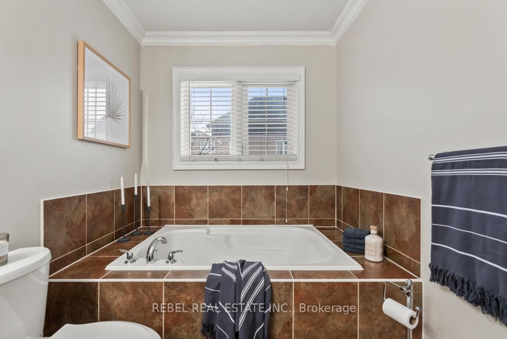 Photo 36 of 2187 Minsky Place, Oshawa, Windfields — HOMEH
