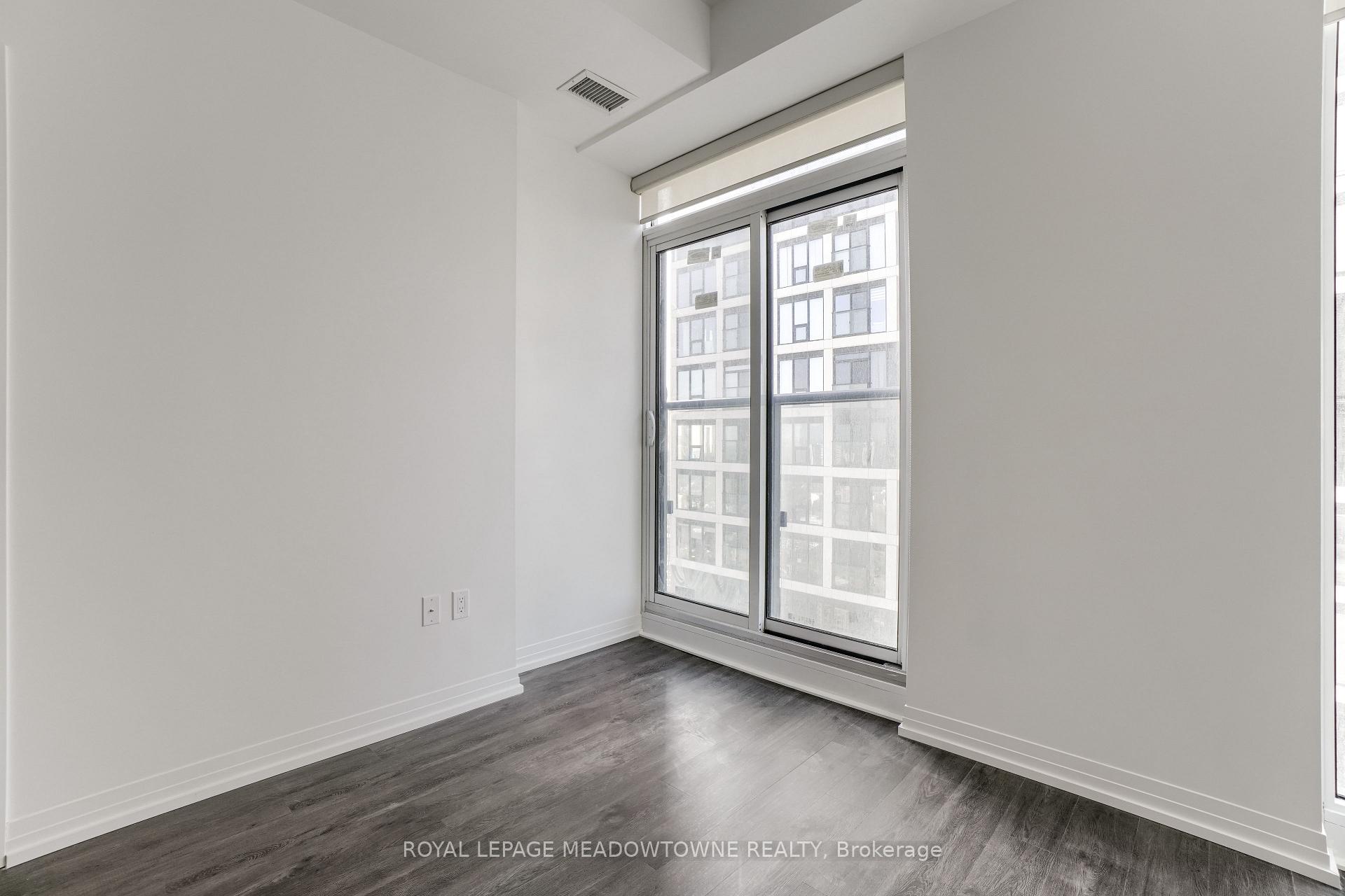 Photo 5 of Unit 4204, 251 Jarvis Street, Toronto, Church-Yonge Corridor — HOMEH