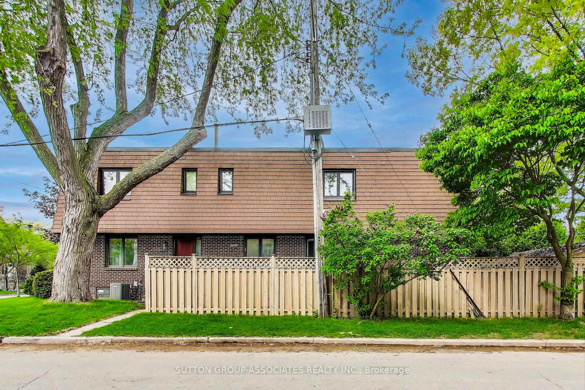 Photo 26 of 368 Douglas Avenue, Toronto, Bedford Park-Nortown — HOMEH