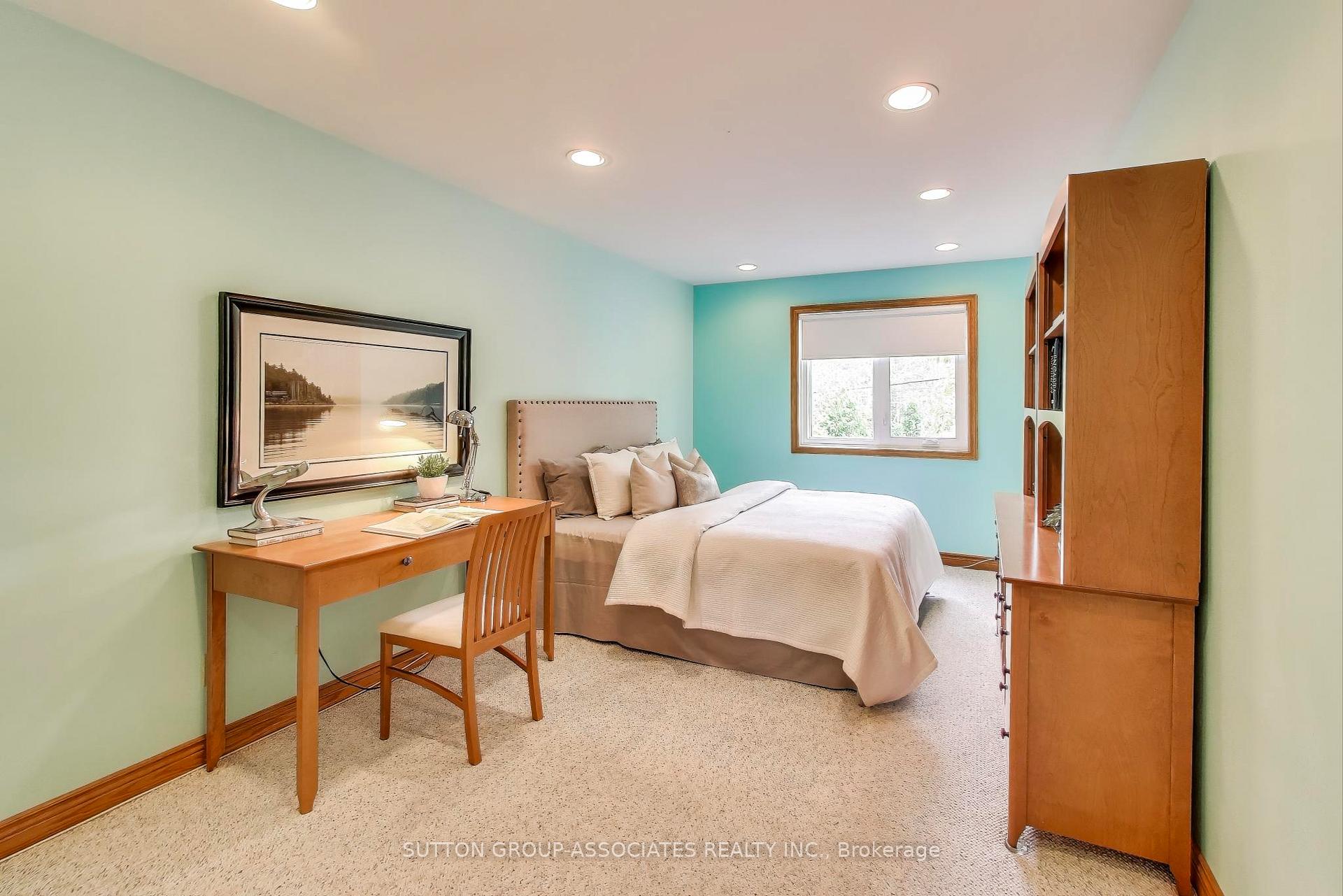 Photo 14 of 368 Douglas Avenue, Toronto, Bedford Park-Nortown — HOMEH