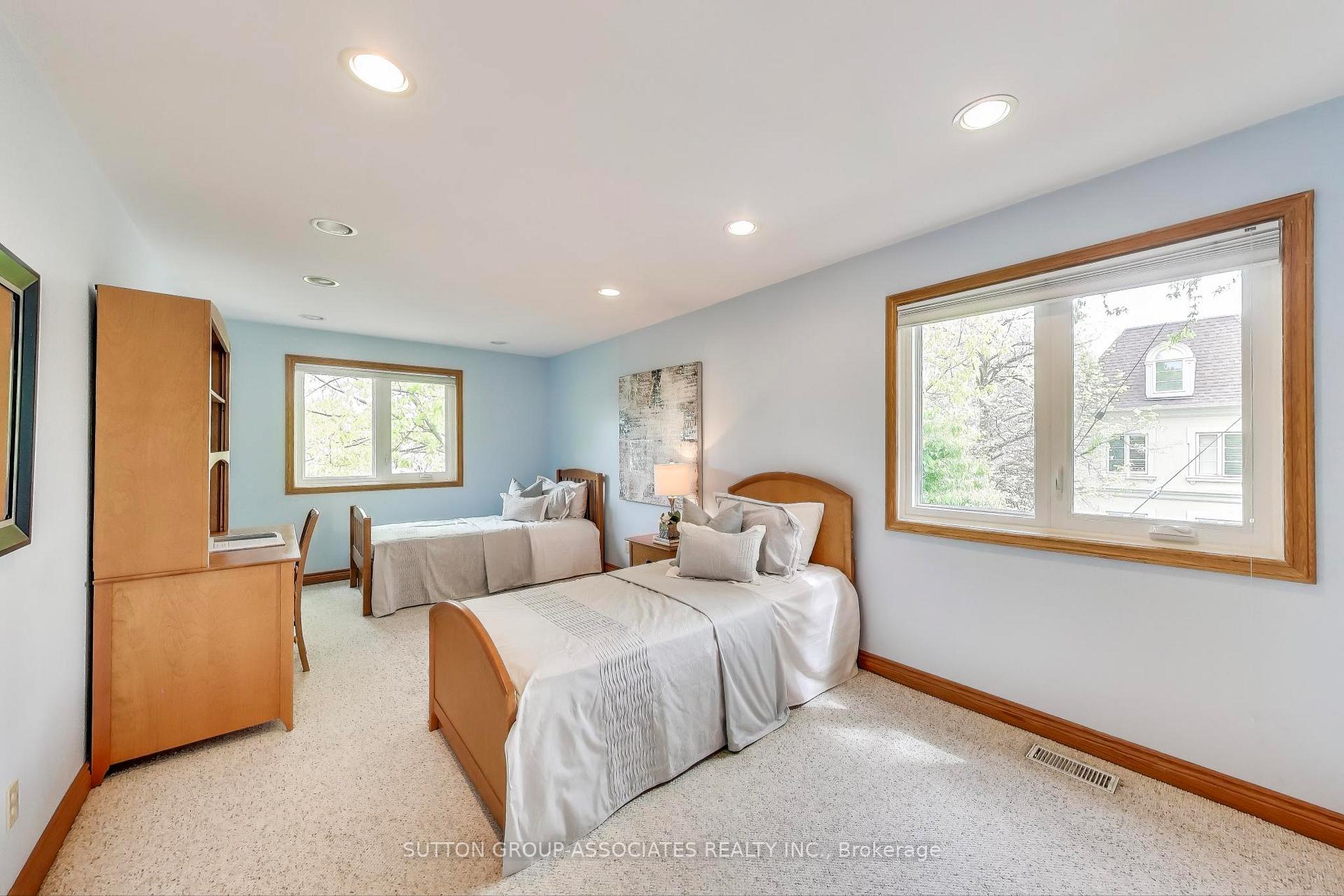 Photo 16 of 368 Douglas Avenue, Toronto, Bedford Park-Nortown — HOMEH