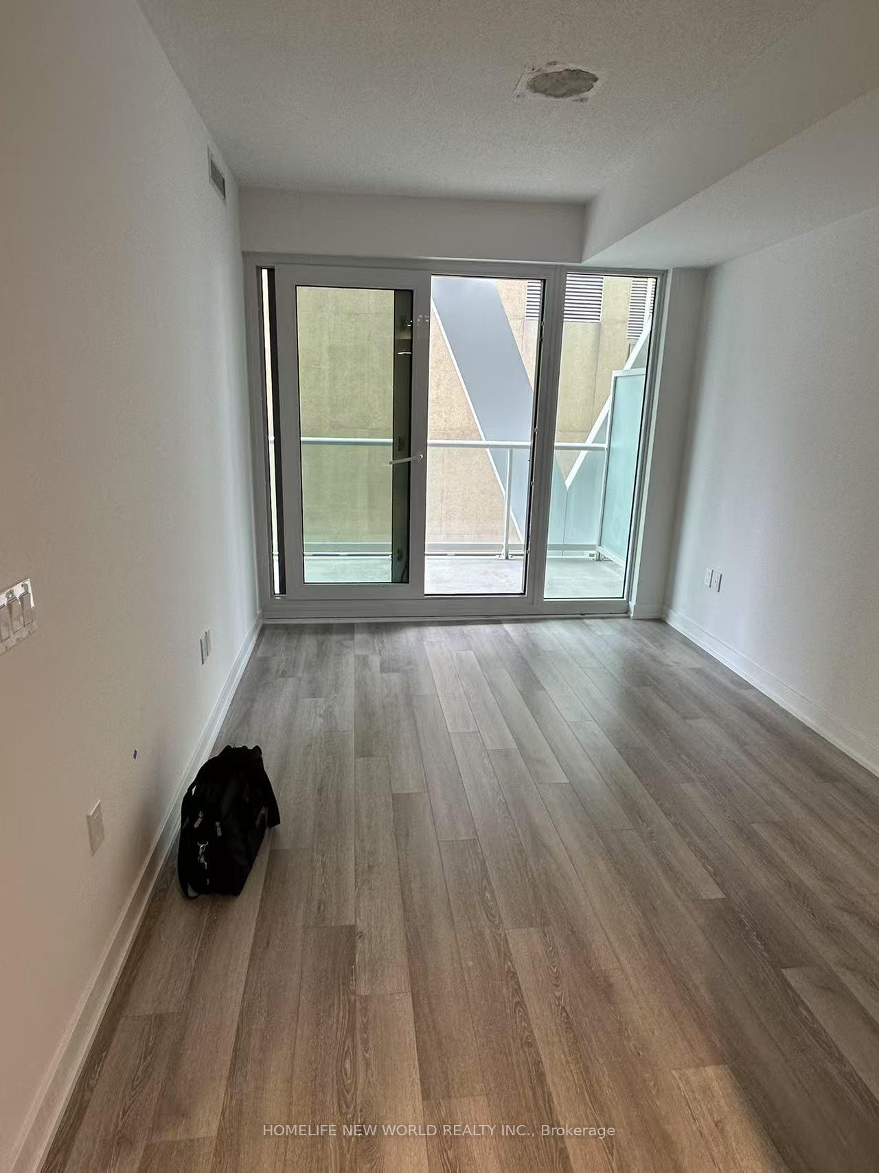 Photo 13 of Unit 1028, 230 Simcoe Street, Toronto, Kensington-Chinatown — HOMEH