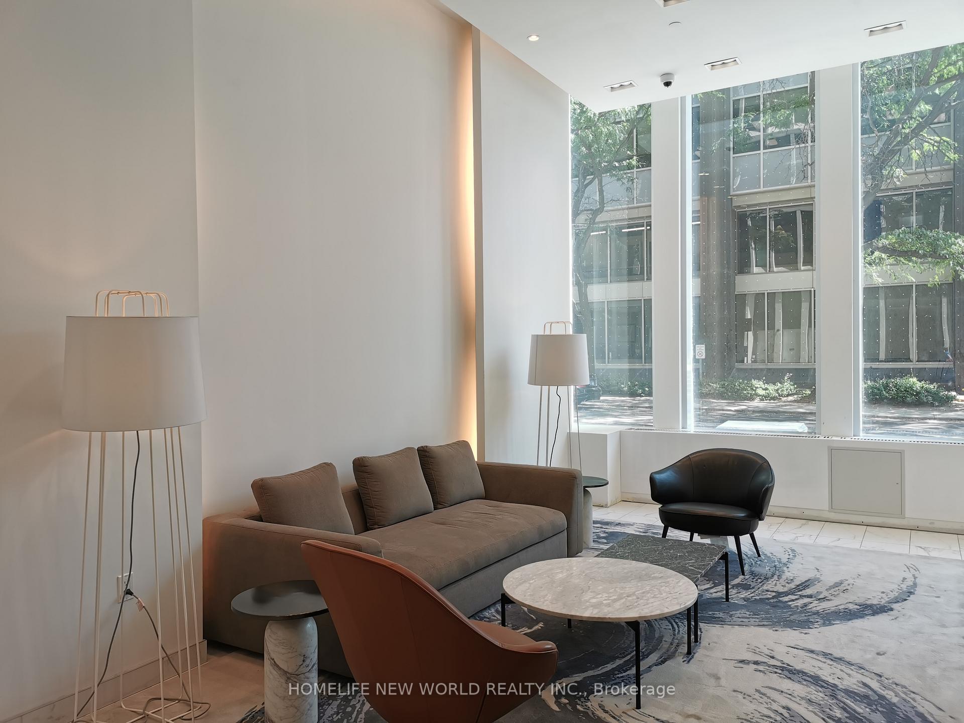 Photo 10 of Unit 1028, 230 Simcoe Street, Toronto, Kensington-Chinatown — HOMEH